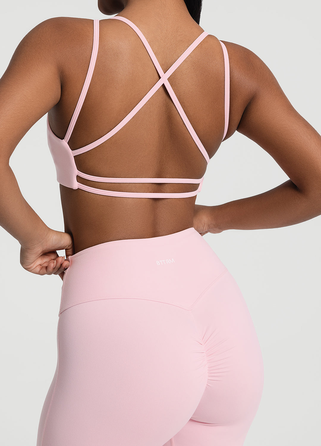 Stylish Ruched Flared Leggings for Women - High Waist Yoga Pants with Side Pockets - Perfect for Workouts, Yoga & Casual Wear