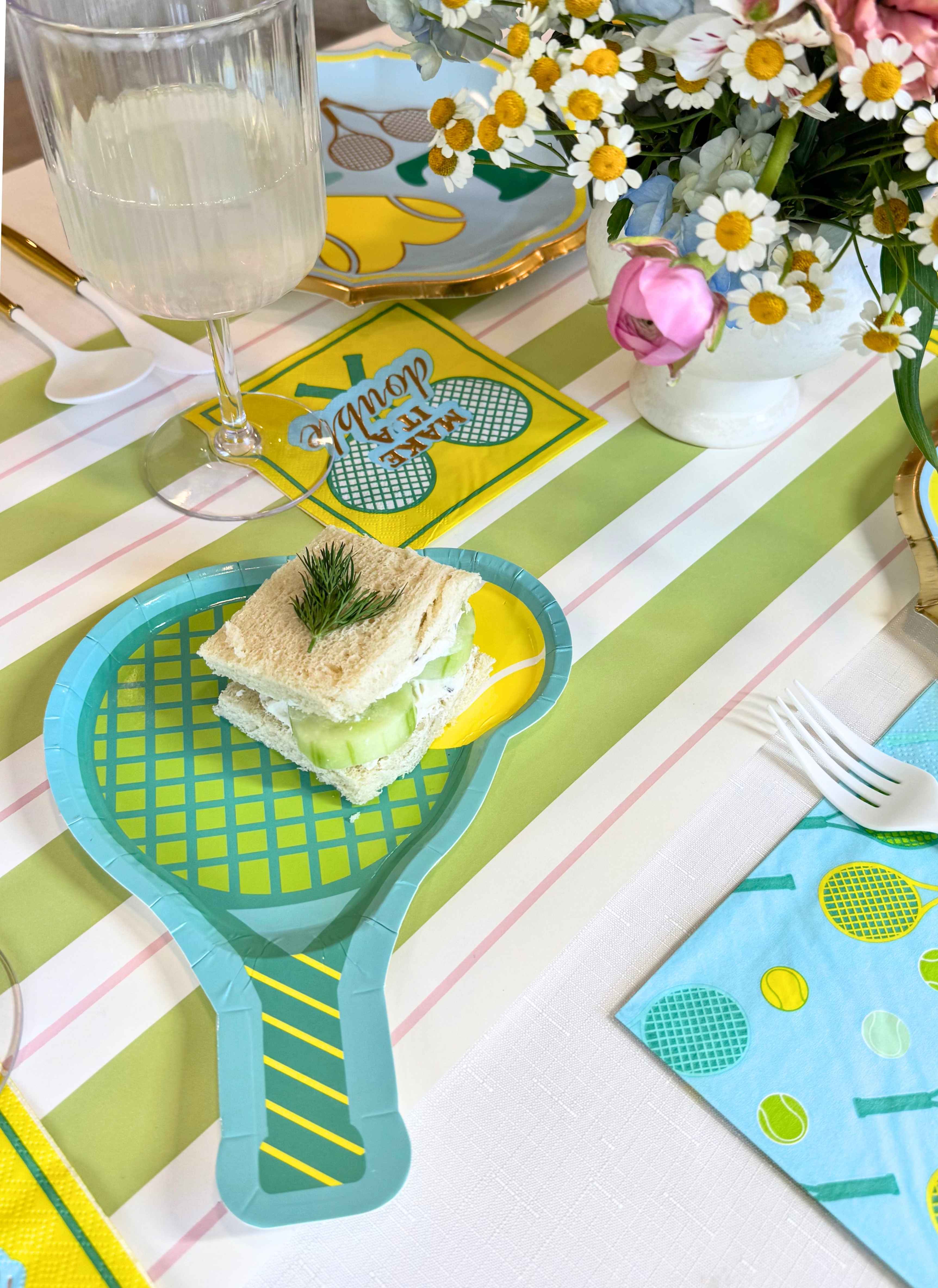Premium Tennis Racket Appetizer & Dessert Plates - Set of 8 | Elegant Serving Dishes for Sports-Themed Parties, Tennis Events & Game Day Snacks