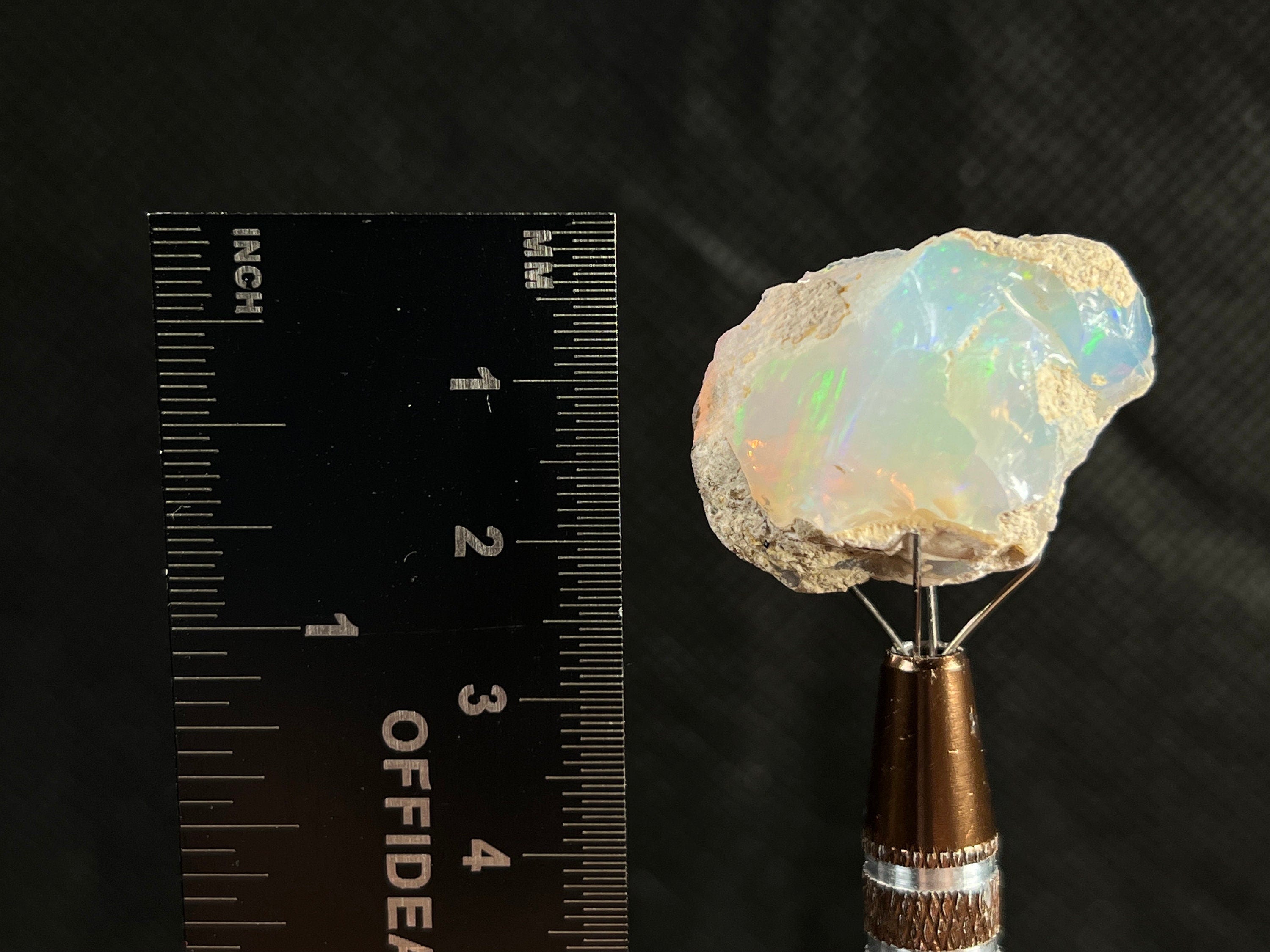 Premium 4A Welo Opal Raw Crystal - Natural Cutting Grade Opal Gemstone, October Birthstone for Jewelry Making, Healing & Collection | Perfect for Necklaces, Rings & Spiritual Healing Crystals