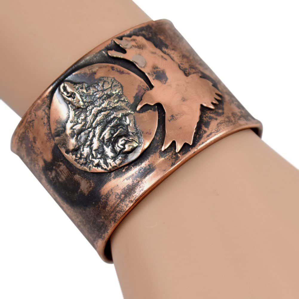 Handcrafted Rustic Copper Cuff Bracelet with Raven Moon Design – Perfect for Boho Style & Nature-Inspired Outfits