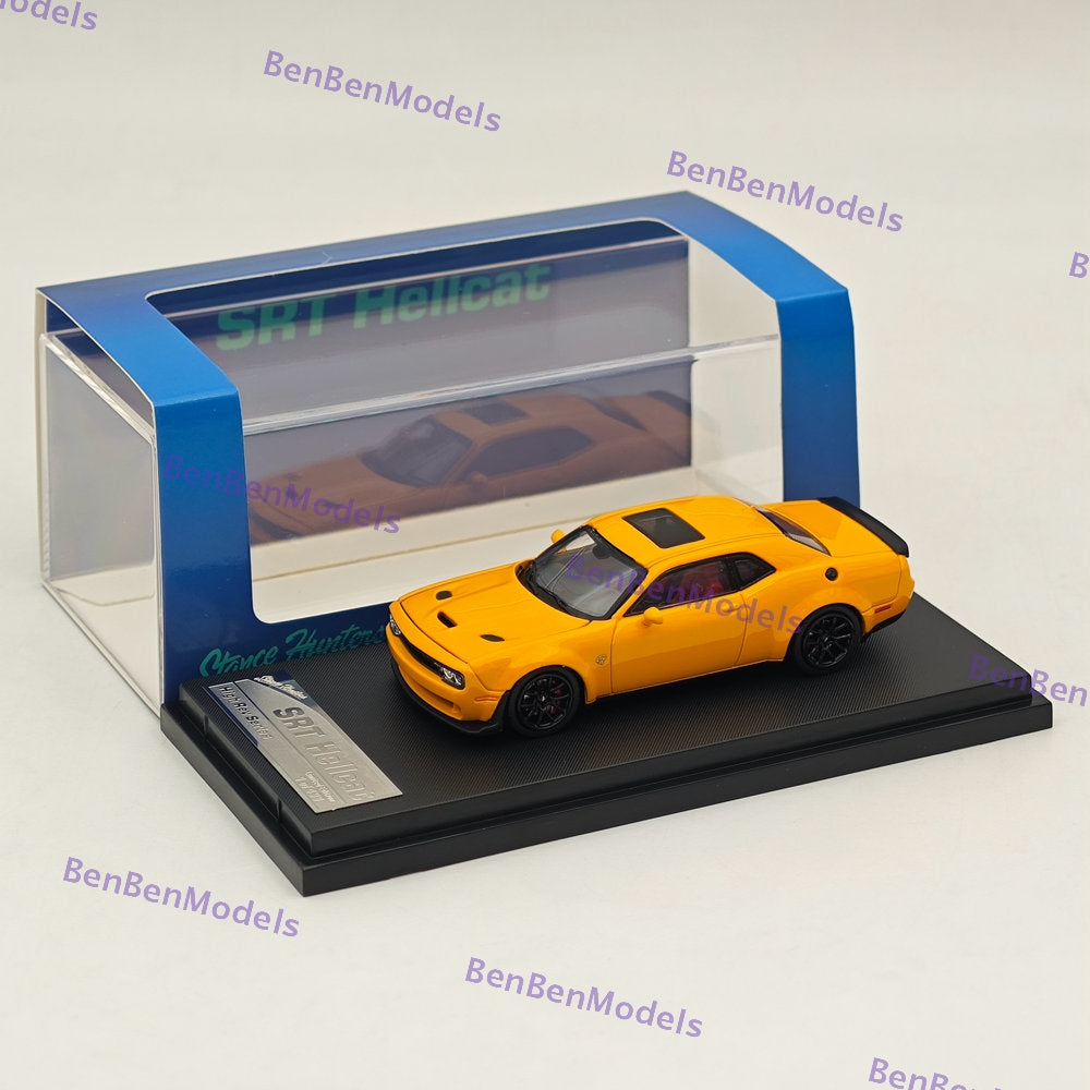 1:64 Scale SH Dodge SRT Hellcat Muscle Sports Yellow Diecast Model Car - Limited Edition Collectible for Car Enthusiasts & Display Showcase
