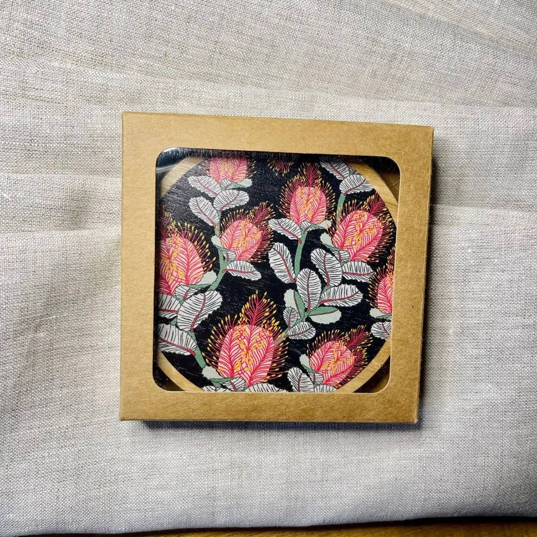 Elegant Coral Banksias Coaster and Napkin Set - 6-Piece Tableware for Dining, Entertaining, and Home Decor - Perfect for Dinner Parties, Weddings, and Gifts