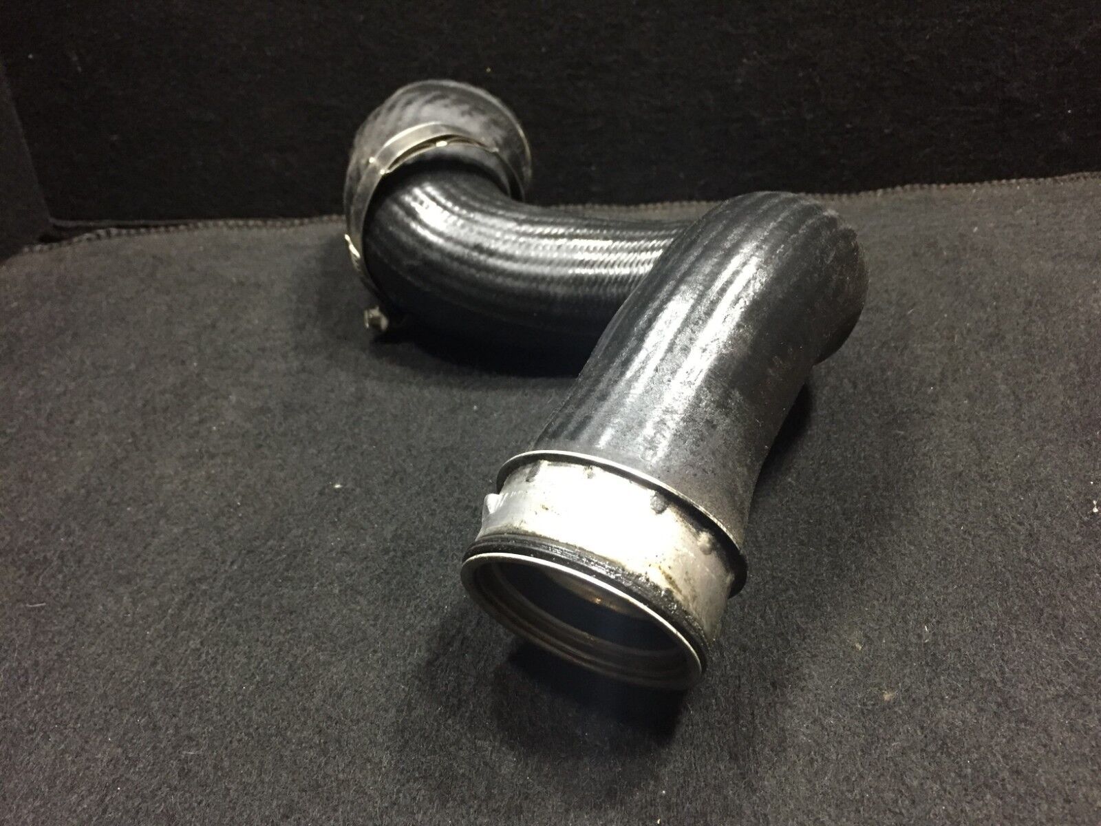 02 03 04 05 Volkswagen Passat B5 1.8L Turbo Intercooler Hose Pipe OEM Replacement D23 112k - Perfect for Engine Cooling System Repair & Performance Upgrade