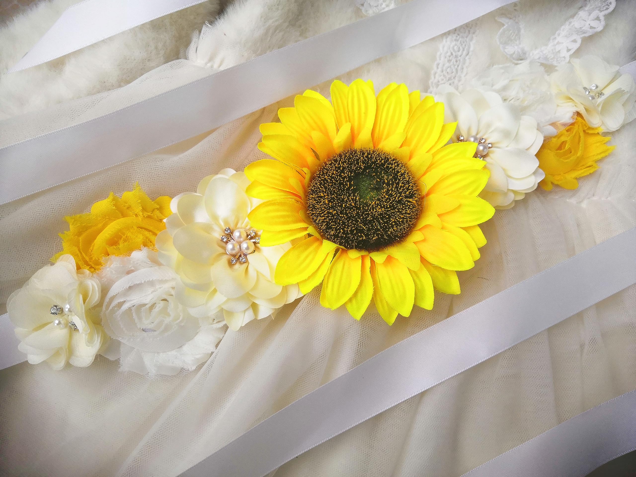 Sunflower Baby Shower Sash for Gender Reveal - Floral Maternity Belly Band for Pregnancy Announcement - Perfect for Baby Showers, Gender Reveal Parties & Maternity Photos