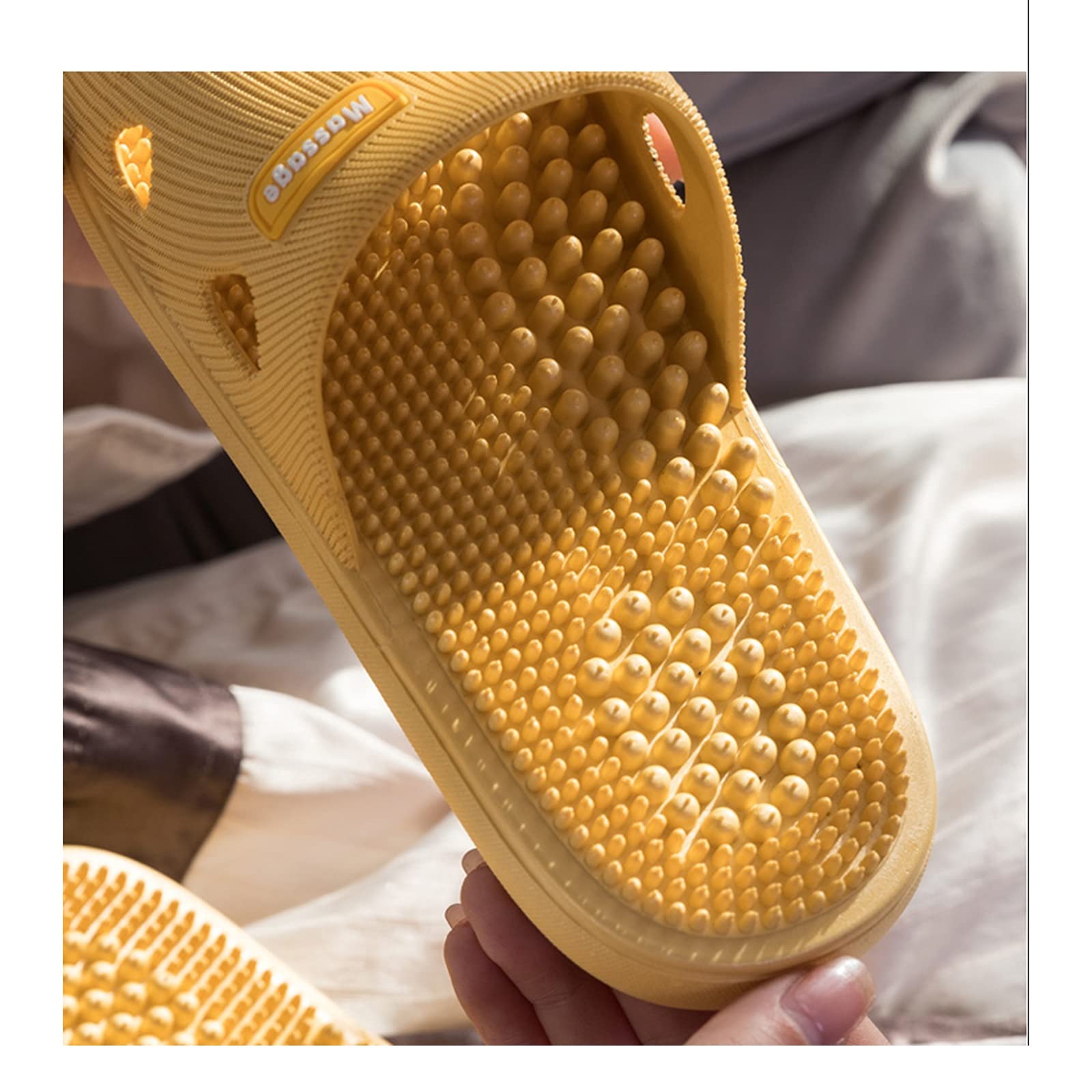 KAMWD Foot Massager Slippers for Men & Women - Acupressure & Reflexology Massage Sandals for Plantar Fasciitis Relief, Shower House Shoes - Perfect for Relaxation, Pain Relief & Home Spa Use