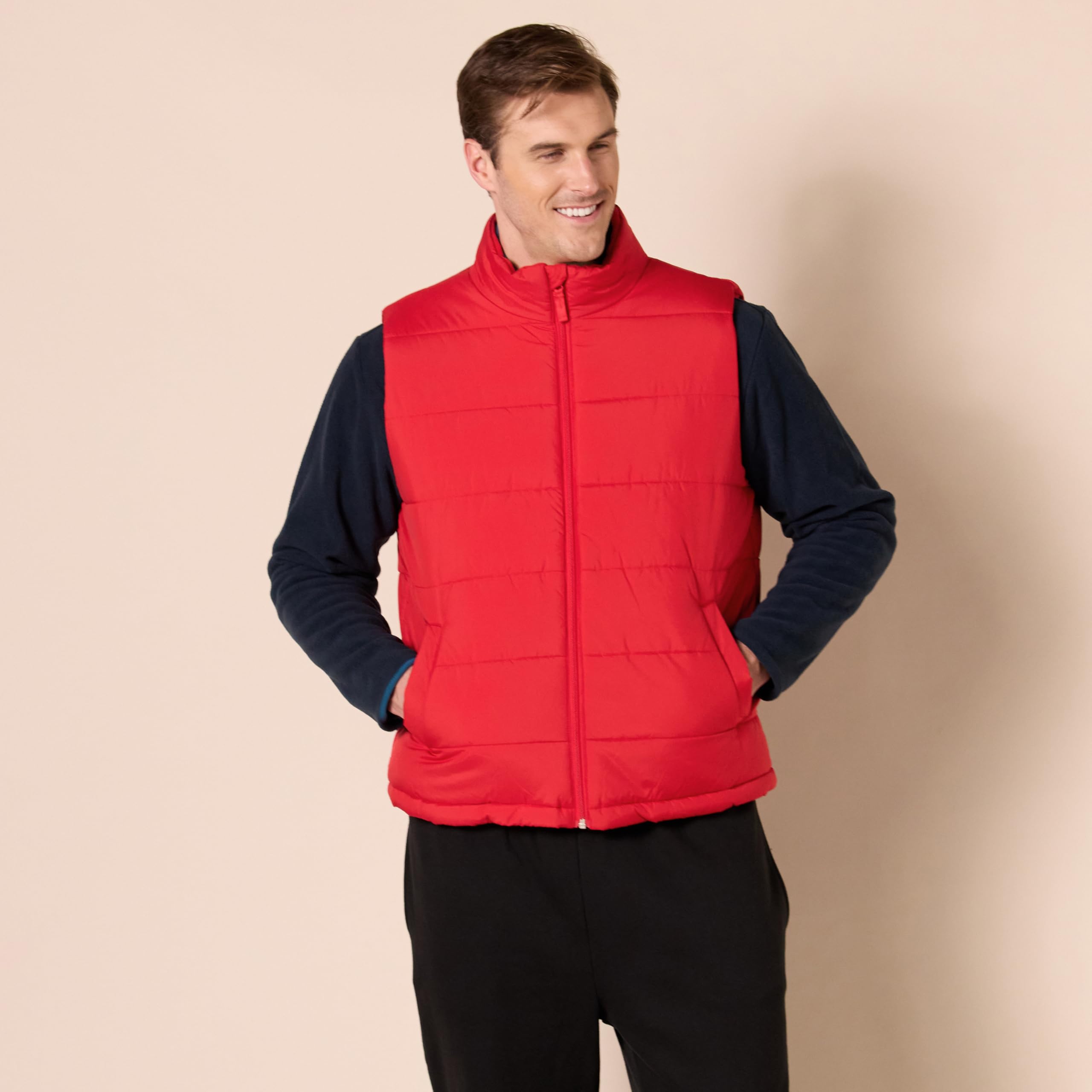 Amazon Essentials Men's Midweight Puffer Vest - Lightweight Warm Quilted Jacket for Outdoor Activities, Hiking & Casual Wear