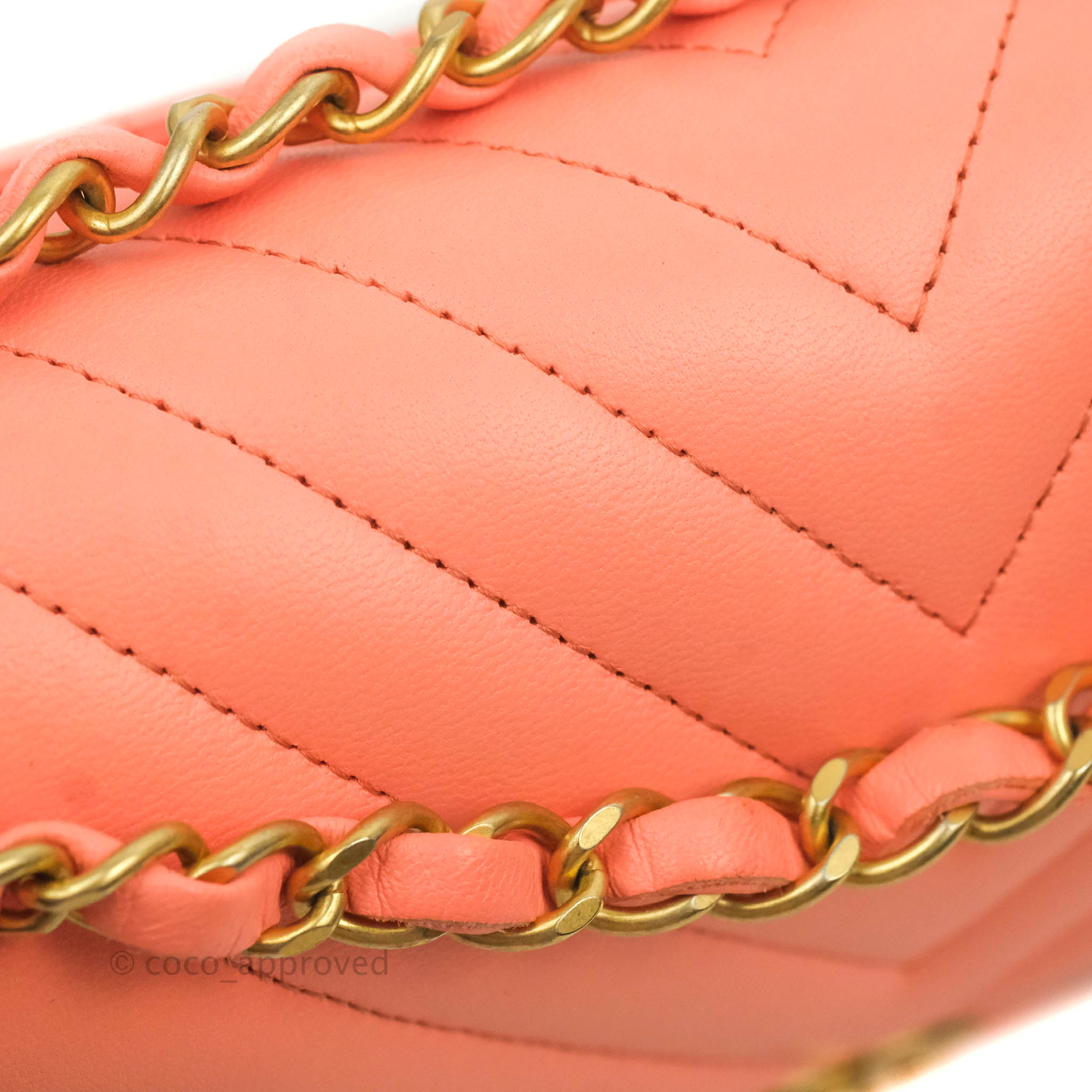 Chanel Classic M/L Medium Chevron Double Flap Bag in Coral Pink Lambskin with Aged Gold Hardware - Luxury Shoulder Bag for Women, Perfect for Parties, Weddings & Special Occasions