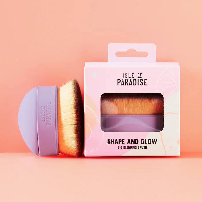 Isle of Paradise Self-Tanning Blending Brush - Soft & Fluffy Makeup Brush for Streak-Free Tan Application - Perfect for Face, Body & Contouring