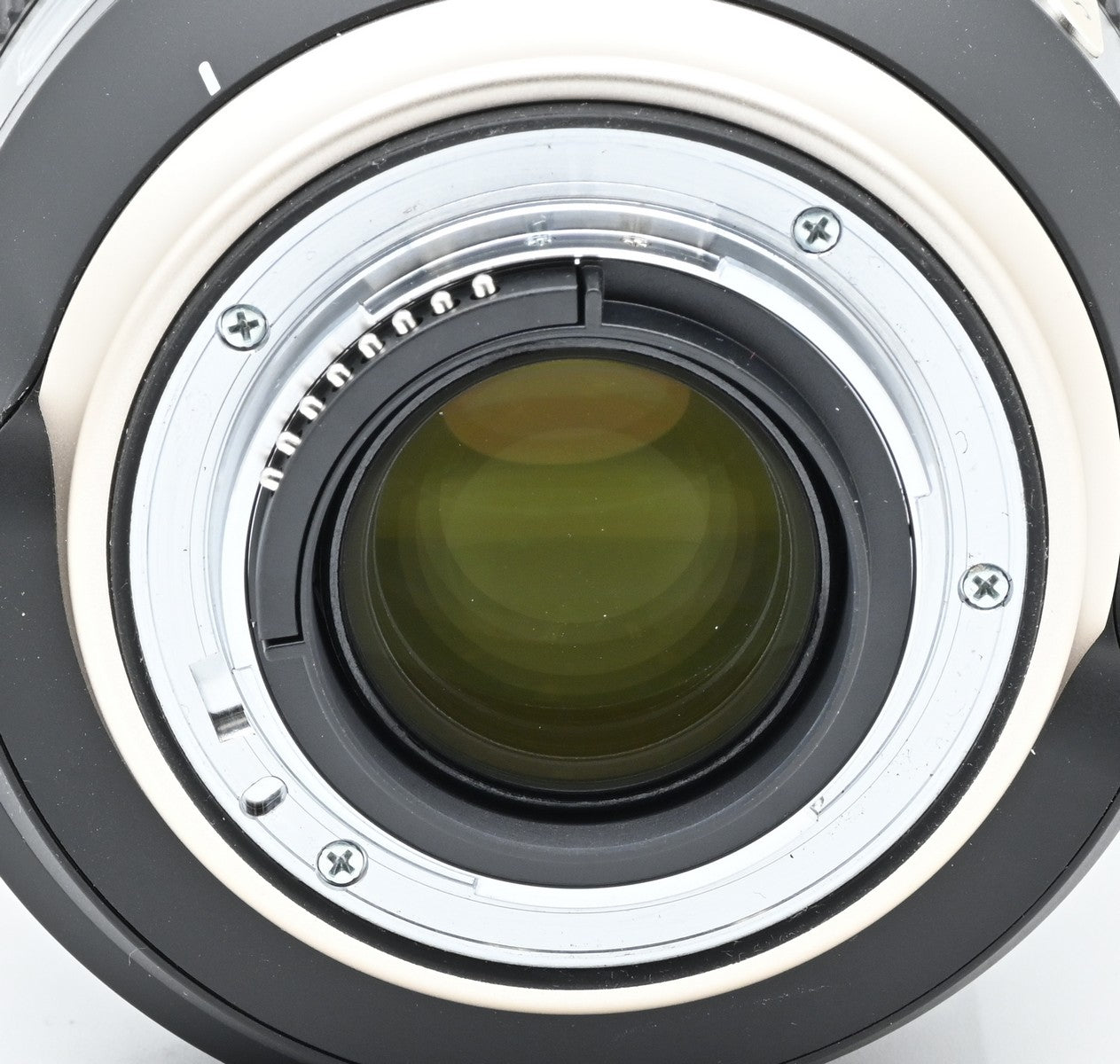 Tamron SP 24-70mm f/2.8 Di VC USD G2 Lens for Nikon - Excellent Open Box Condition - Perfect for Portrait, Wedding & Event Photography