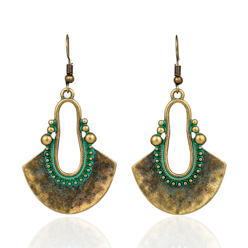 Vintage Distressed Pendant Earrings for Women - Boho Chic Retro Dangle Earrings - Perfect for Parties, Weddings & Everyday Wear