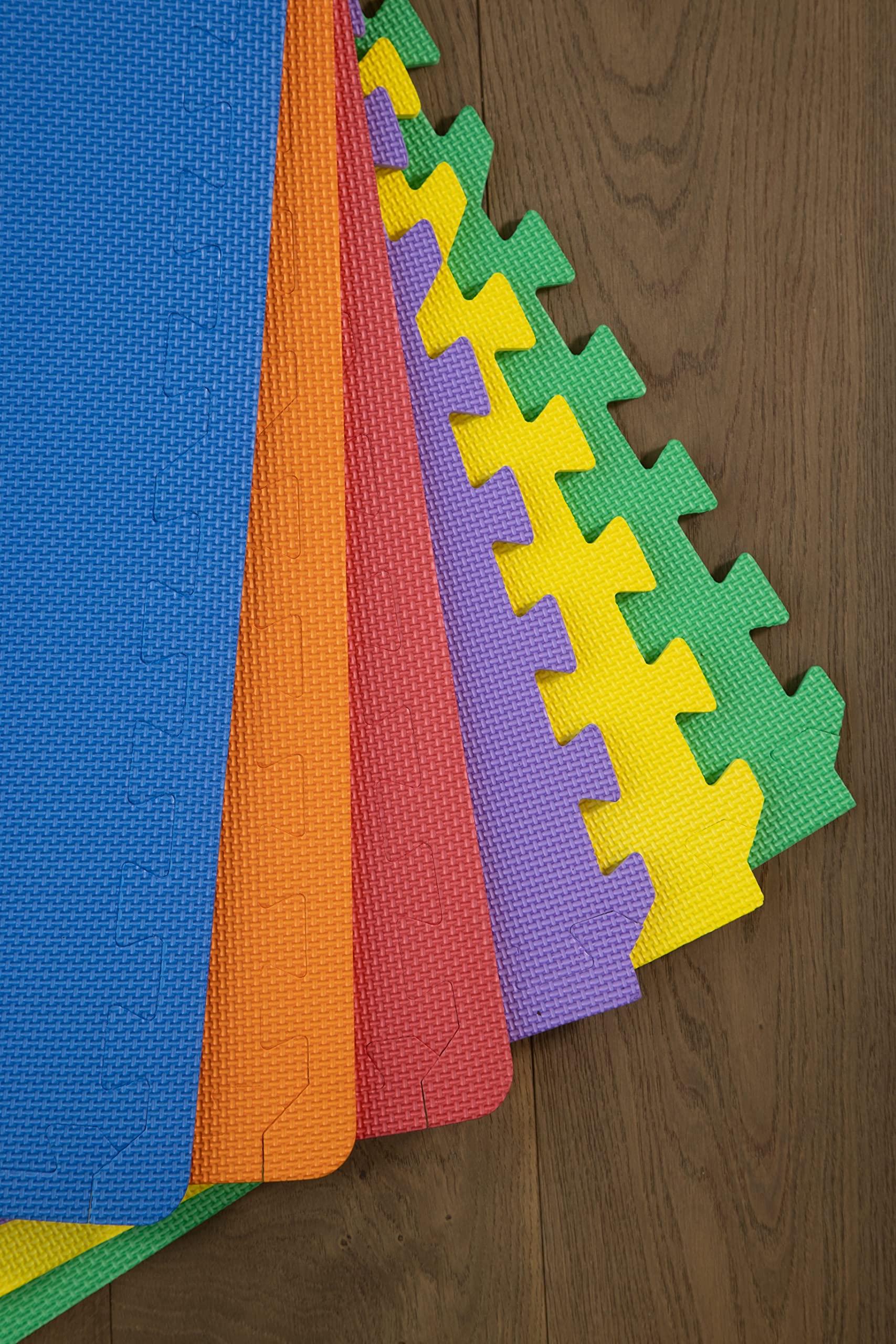 Square Brands Interlocking Gym Floor Tiles - 3/8