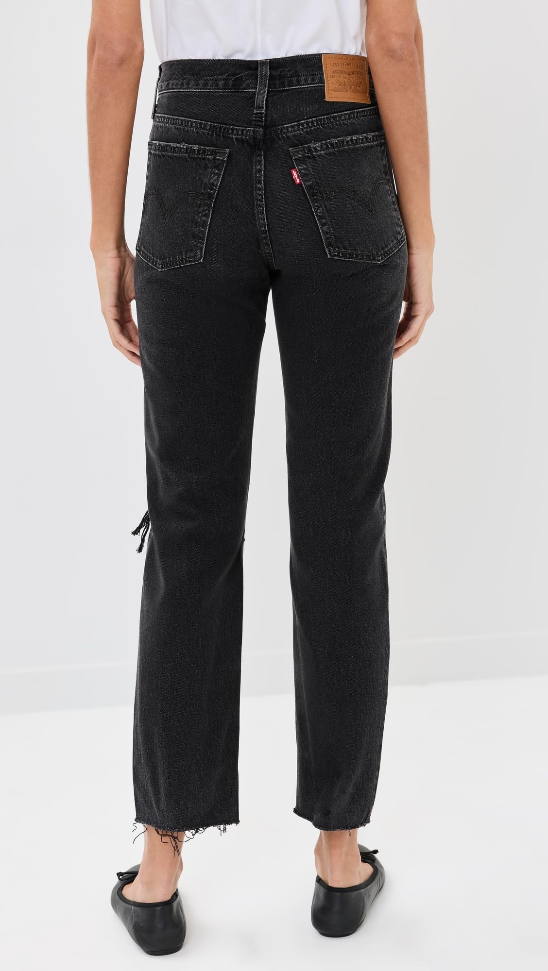 Levi's Women's Premium Wedgie Straight Jeans - High Waist Slim Fit Denim Pants for Everyday Wear & Casual Outfits