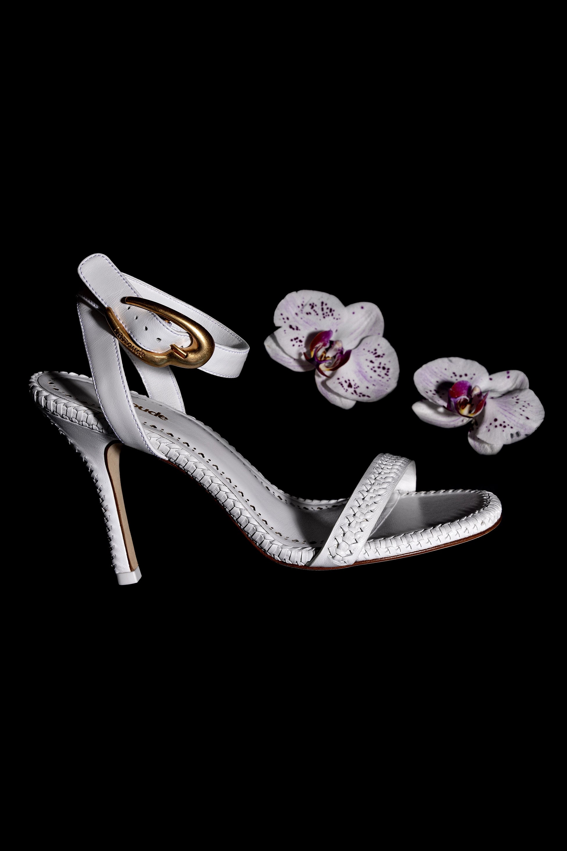 Verona Women's White Leather Sandals - Comfortable & Stylish Summer Casual Shoes for Beach, Walking & Outdoor Activities