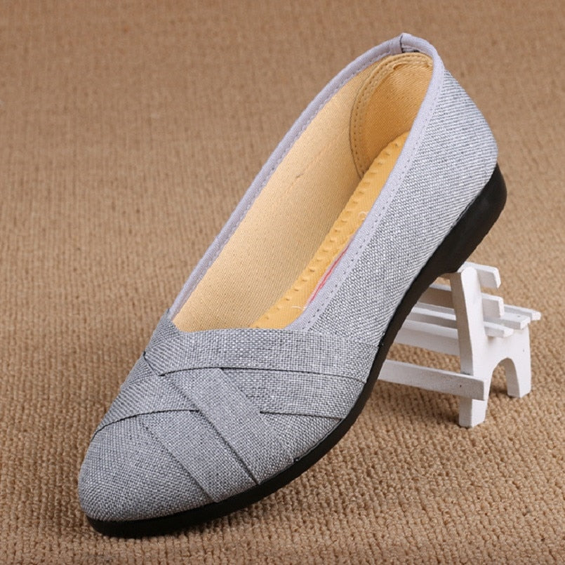 Women's Comfortable Flat Shoes - Breathable & Lightweight Cloth Slip-Ons for Casual Wear, Walking & Travel