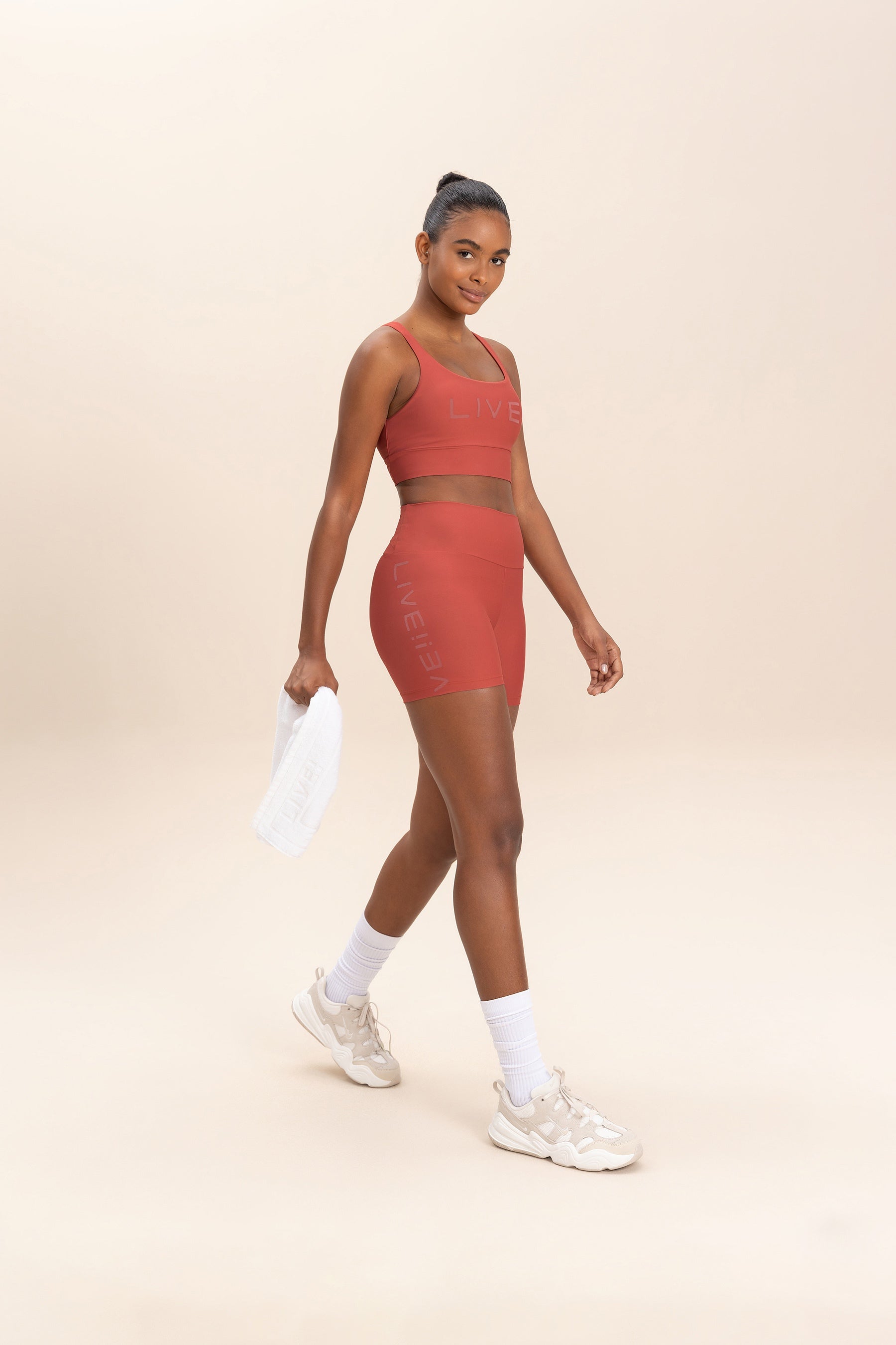 LIVE! Icon Sports Bra for Women - High Support Workout Top for Running, Yoga & Gym - Moisture Wicking & Breathable Activewear