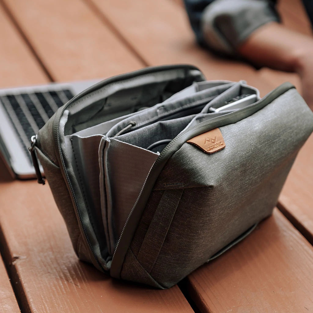 Peak Design Tech Pouch V2 Sage - Premium Travel Organizer for Camera Gear, Cables & Accessories | Water-Resistant Tech Case for Photographers & Digital Nomads | Perfect for Air Travel, Work Commute & Outdoor Adventures