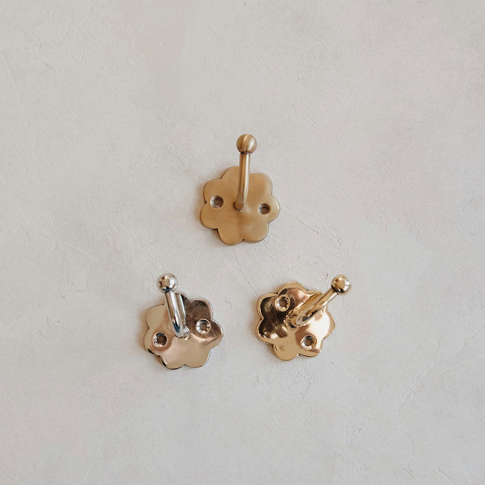 Yellowbell Hooks & Bars - Antique Brass Coat Hooks for Wall, Heavy Duty Entryway Hooks for Hats, Coats & Bags - Perfect for Hallway, Mudroom & Farmhouse Decor