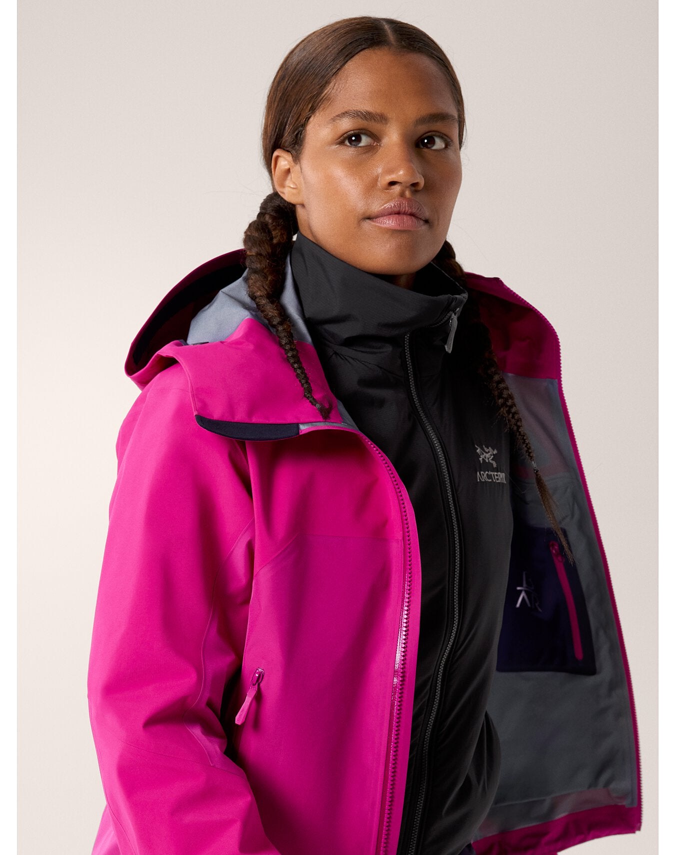 Women's Beta AR Jacket with StormHood - Waterproof & Breathable Outdoor Shell for Hiking, Skiing & Extreme Weather - X000006794