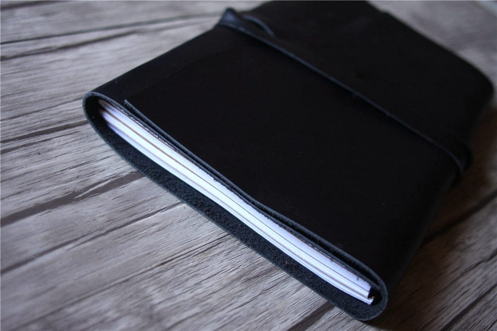 Elegant Leather Baby Shower Guest Book - Gender Neutral Keepsake for Baby Showers, Christenings & Newborn Celebrations - Perfect for Recording Wishes & Memories