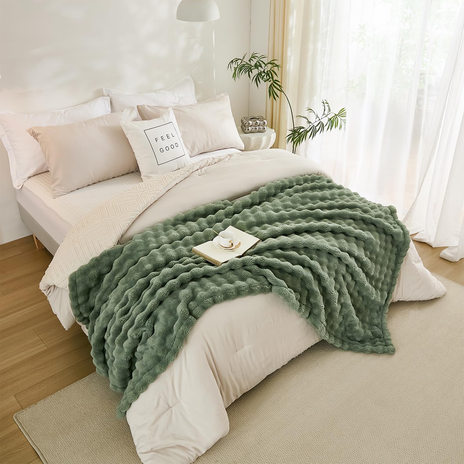 PU MEI Luxury Fleece Blanket 80