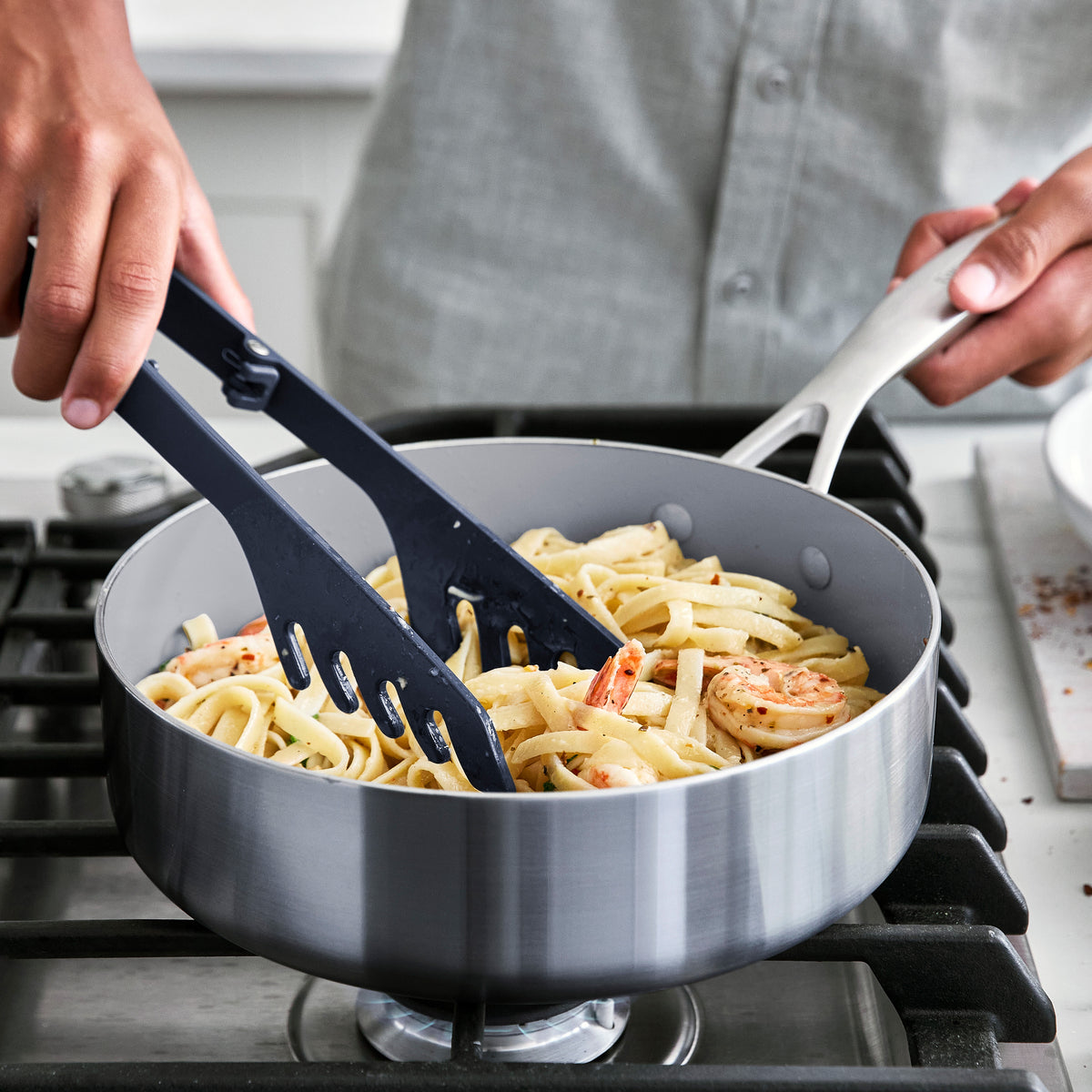 Premium Silicone Locking Pasta Tongs - Non-Slip Kitchen Utensil for Cooking, Serving & Salad Tossing | Oxford Blue | Perfect for Pasta Lovers & Home Chefs
