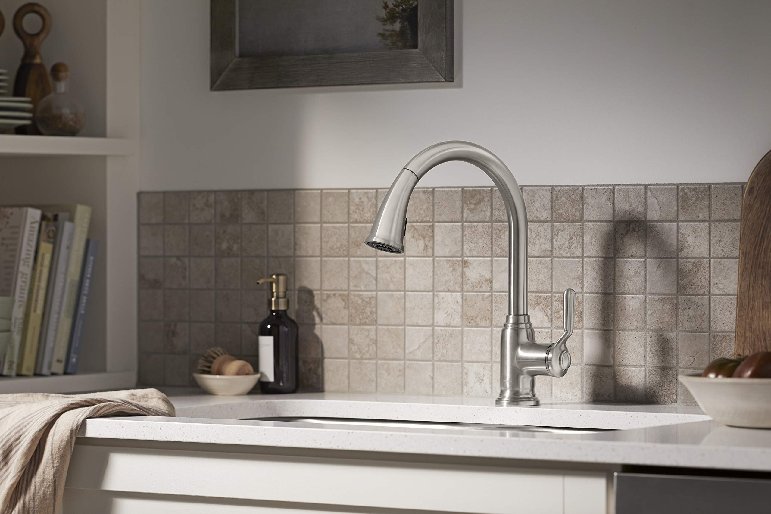Ludington Pull Down Kitchen Faucet - Perfect for Modern Sinks