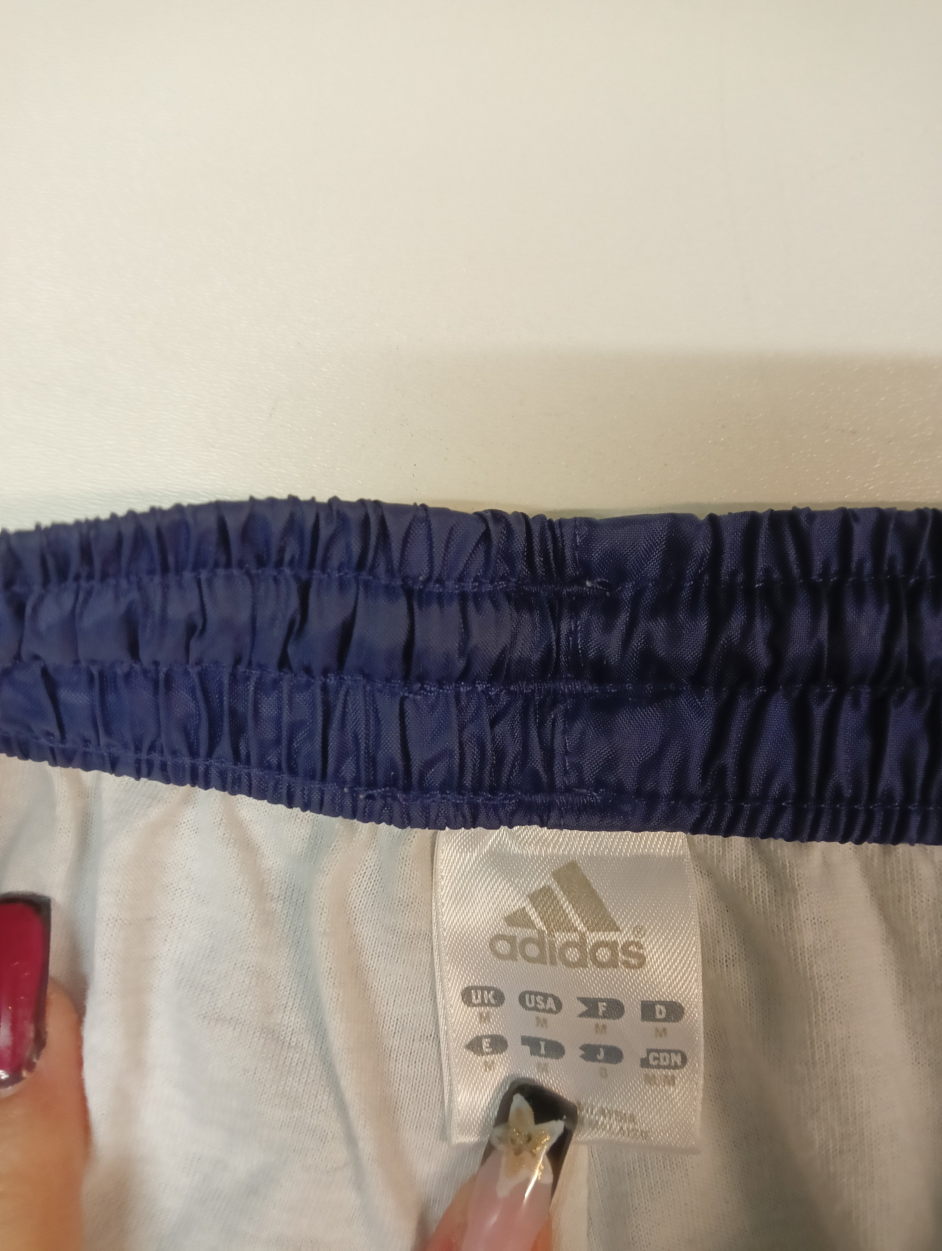 Vintage Adidas Trackpants Men's Medium 1105 - Retro Athletic Joggers for Running, Gym & Casual Streetwear Style