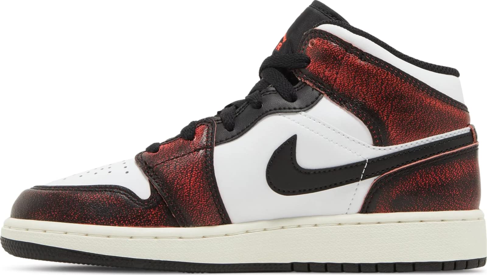 Nike Kids Air Jordan 1 Retro High OG GS Basketball Shoes - Black/White/Sail/Infrared 23 - Size 7 US Big Kid - Stylish & Comfortable Sneakers for School, Sports & Casual Wear