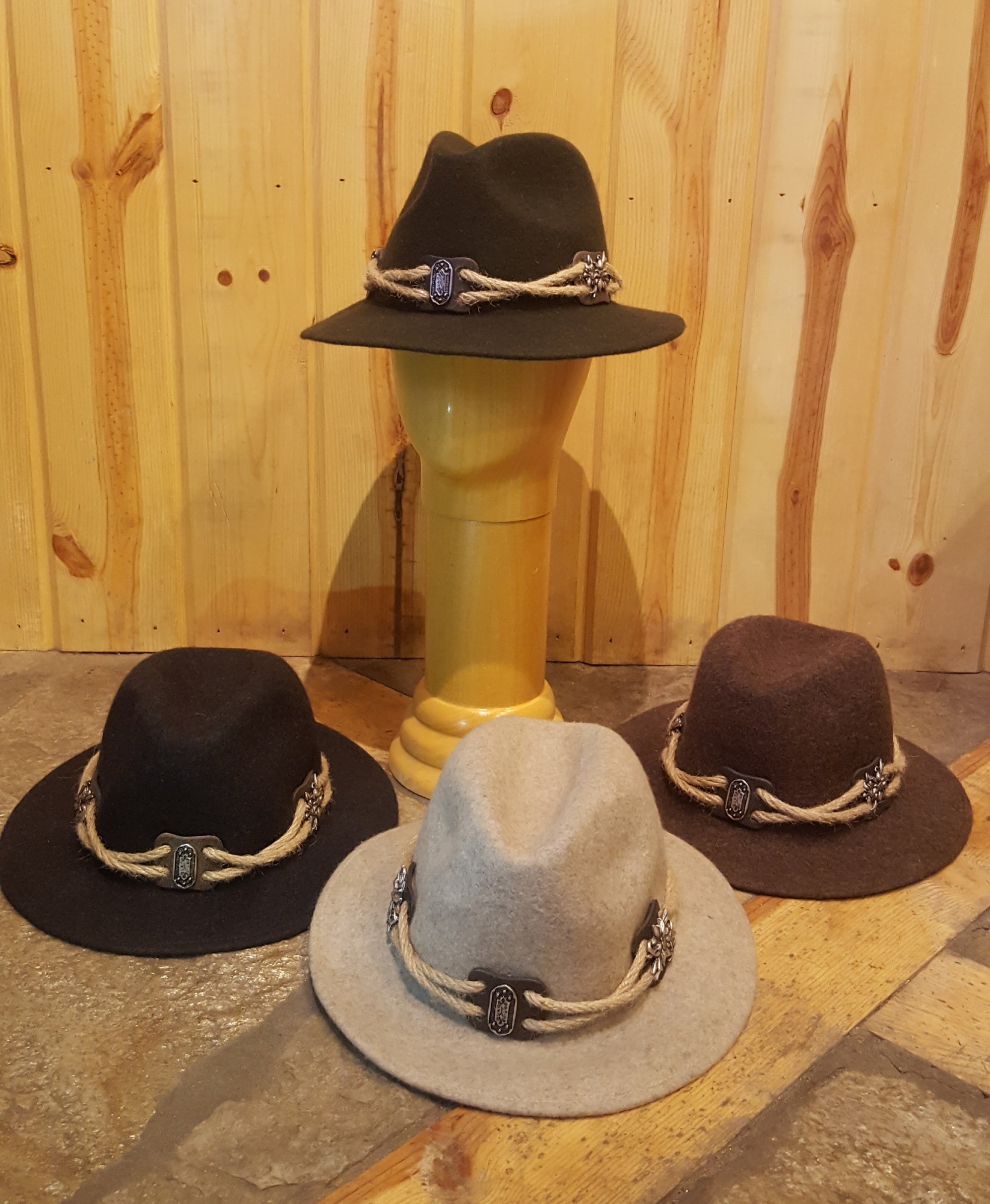 Premium Matterhorn Hat for Men & Women - Warm Winter Beanie for Skiing, Hiking & Outdoor Adventures