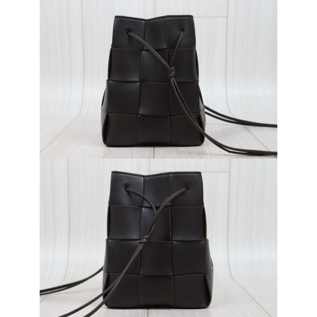Bottega Veneta P25041410 Lamb Leather Woven Bucket Bag - Authentic Luxury Handbag for Women | Perfect for Work, Travel & Everyday Use