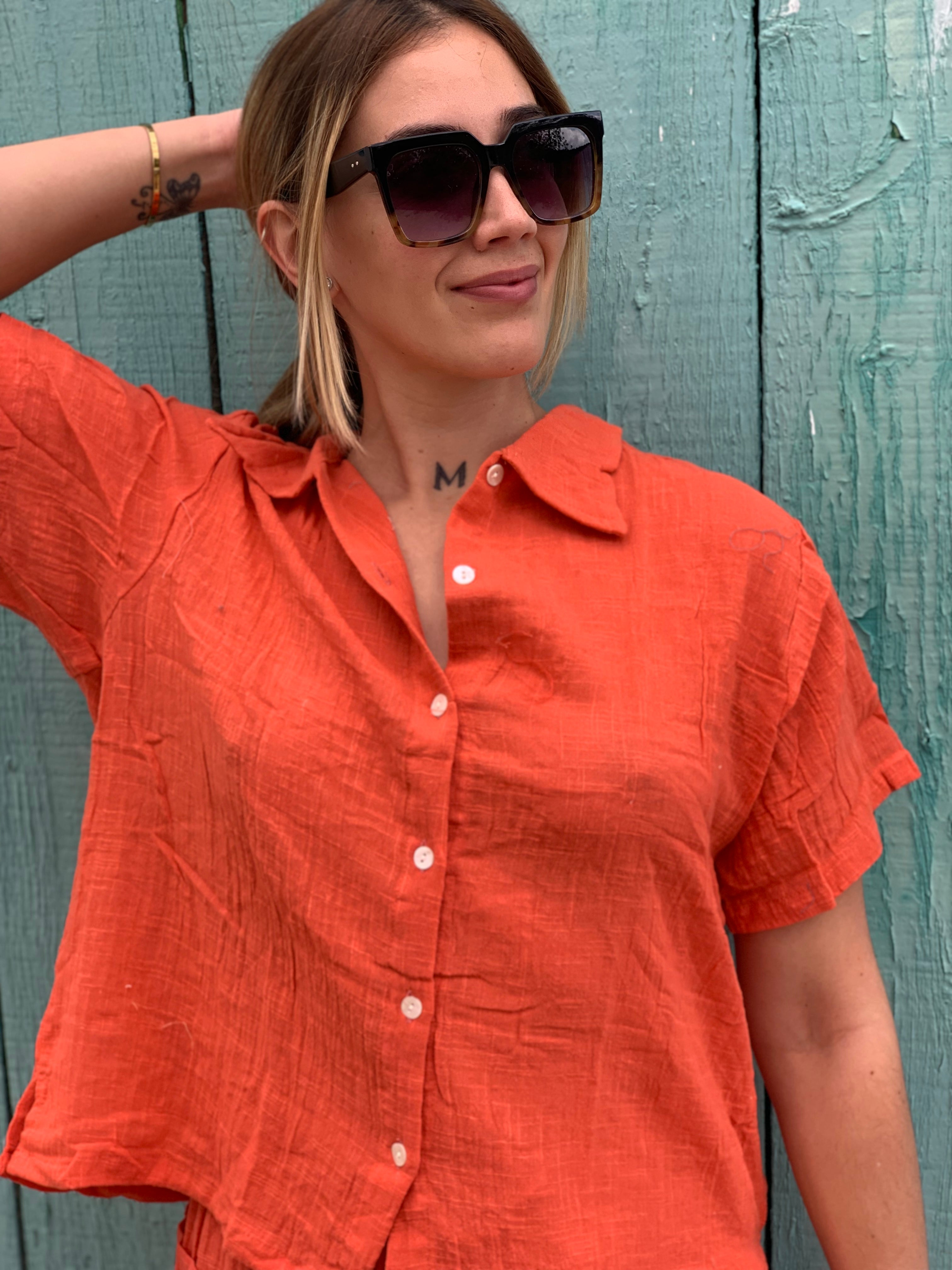 Stylish Linen Women's Shirt in Strawberry Red - Perfect for Summer Outfits & Casual Wear