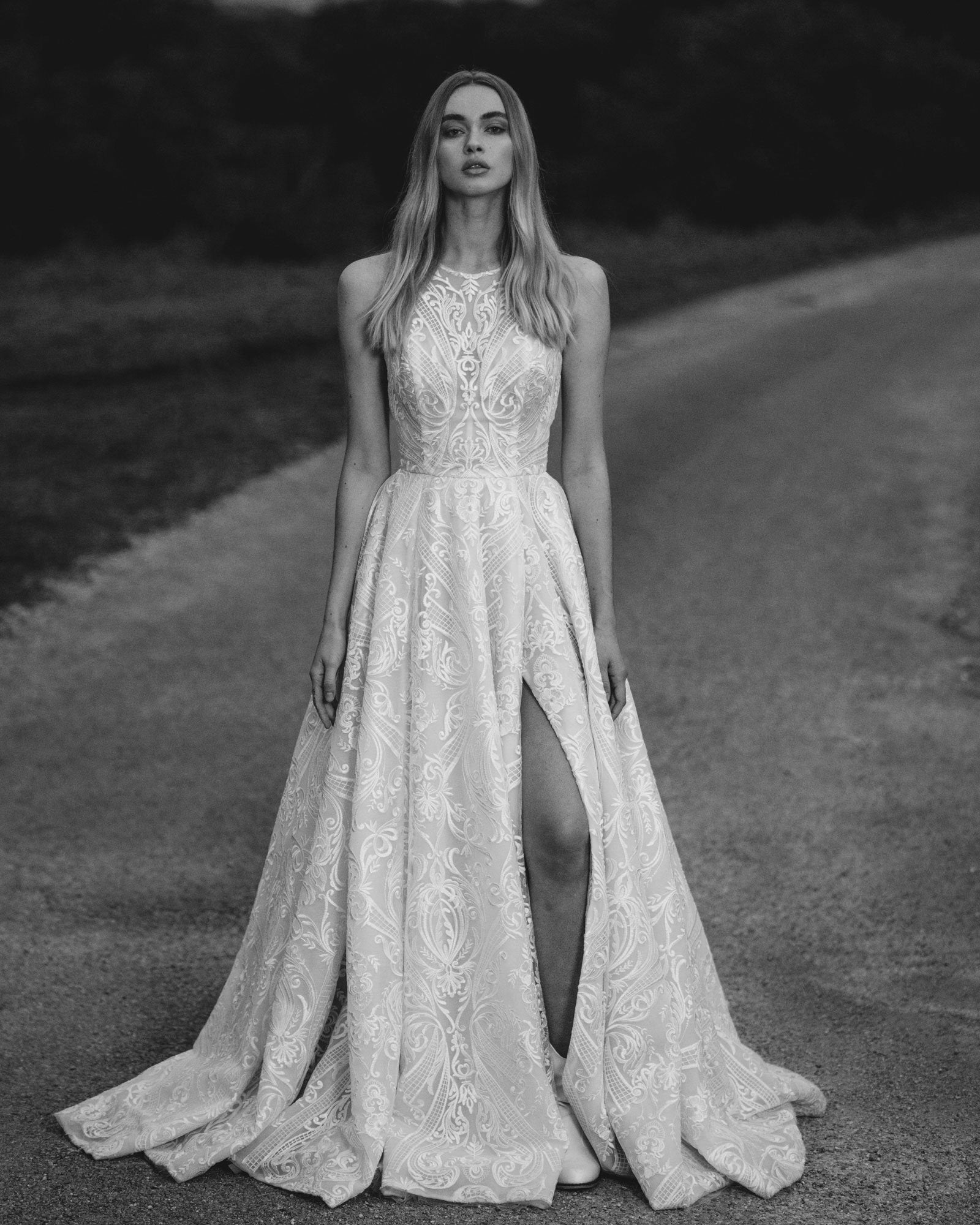 Hayley Paige Suki Sample Gown - Elegant Wedding Dress for Brides | Perfect for Beach, Garden & Formal Weddings