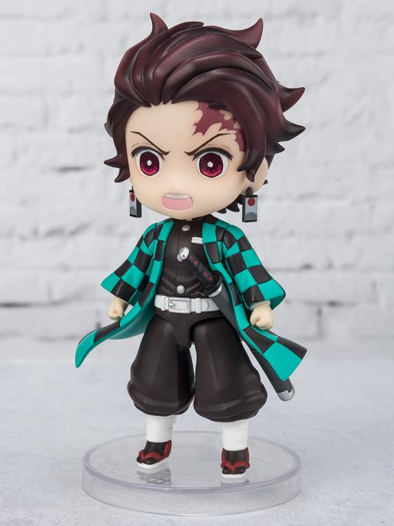 Bandai Figuarts Mini Demon Slayer Tanjiro Kamado Action Figure - Water Breathing Version | Anime Collectible for Fans & Gift for Cosplay Enthusiasts | Perfect for Display, Cosplay Props & Anime Merch Collections