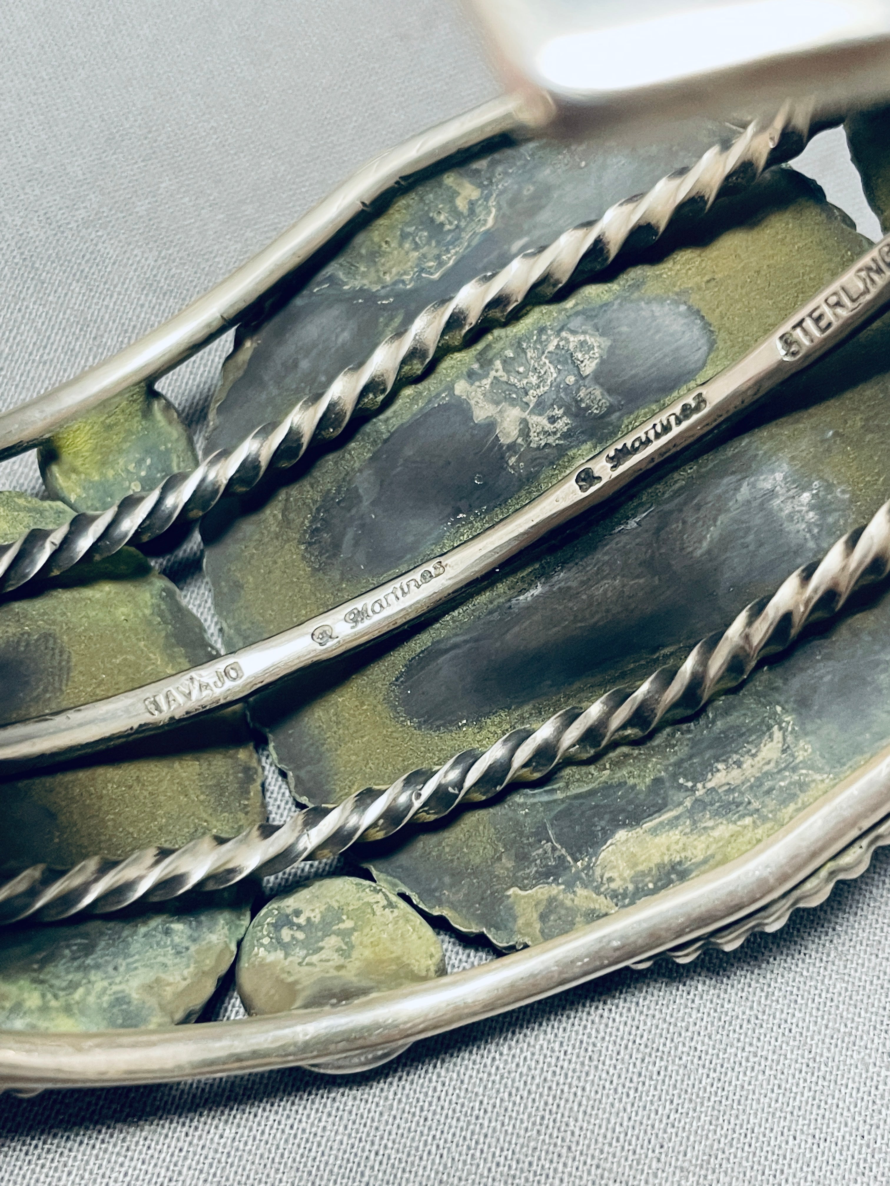 151g Vintage Native American Navajo Spiderweb Turquoise Sterling Silver Cuff Bracelet - Handmade Southwest Jewelry for Boho Fashion & Gift Giving