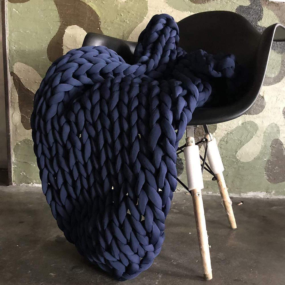 Handmade Chunky Knit Weighted Throw Blanket - Oversized 200x200cm Braided Blanket for Bed, Sofa & Chair - Ultra Soft & Cozy Grey Knitted Blanket - Perfect for Relaxing, Lounging & Home Decor