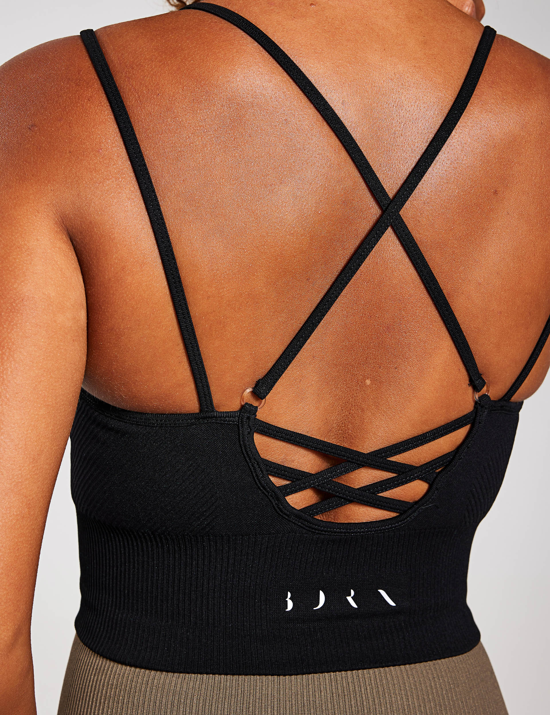 Seamless Bra for Women - Comfortable Wireless Bralette - Black - Perfect for Yoga, Workout & Everyday Wear
