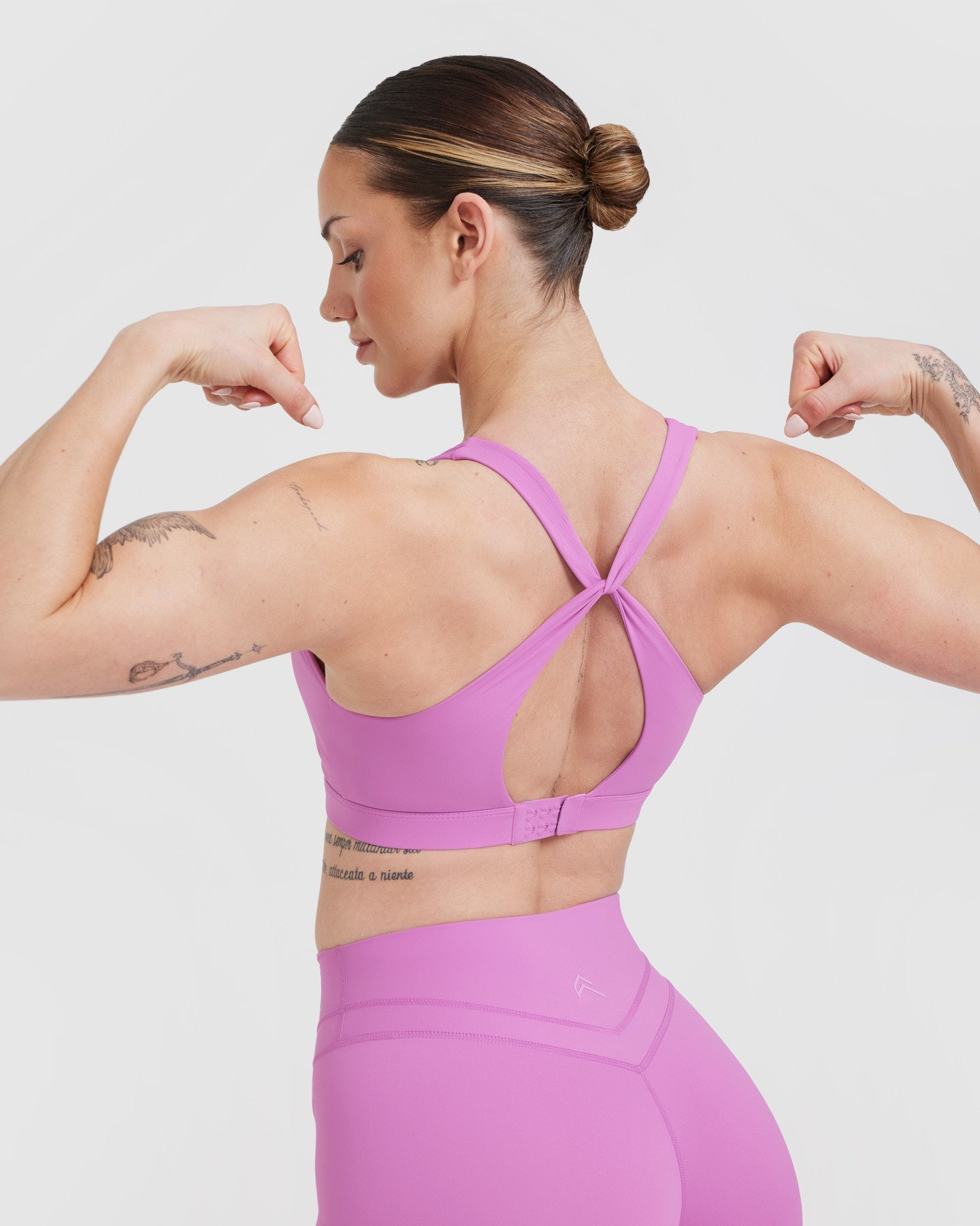 High Support Orchid Purple Sports Bra for Women - Seamless Workout Top for Running, Yoga & Gym
