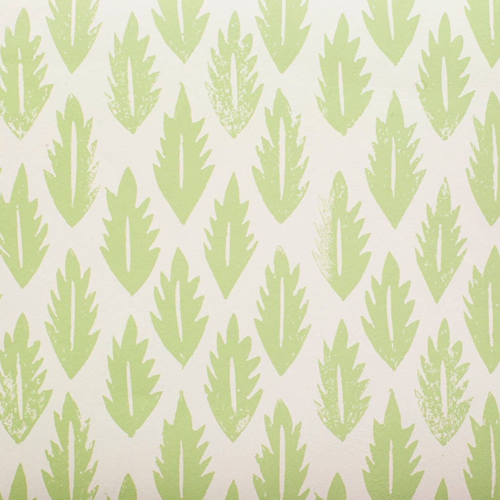 Grass Green Leaf Wallpaper Sample - Nature-Inspired Home Decor for Living Room & Bedroom