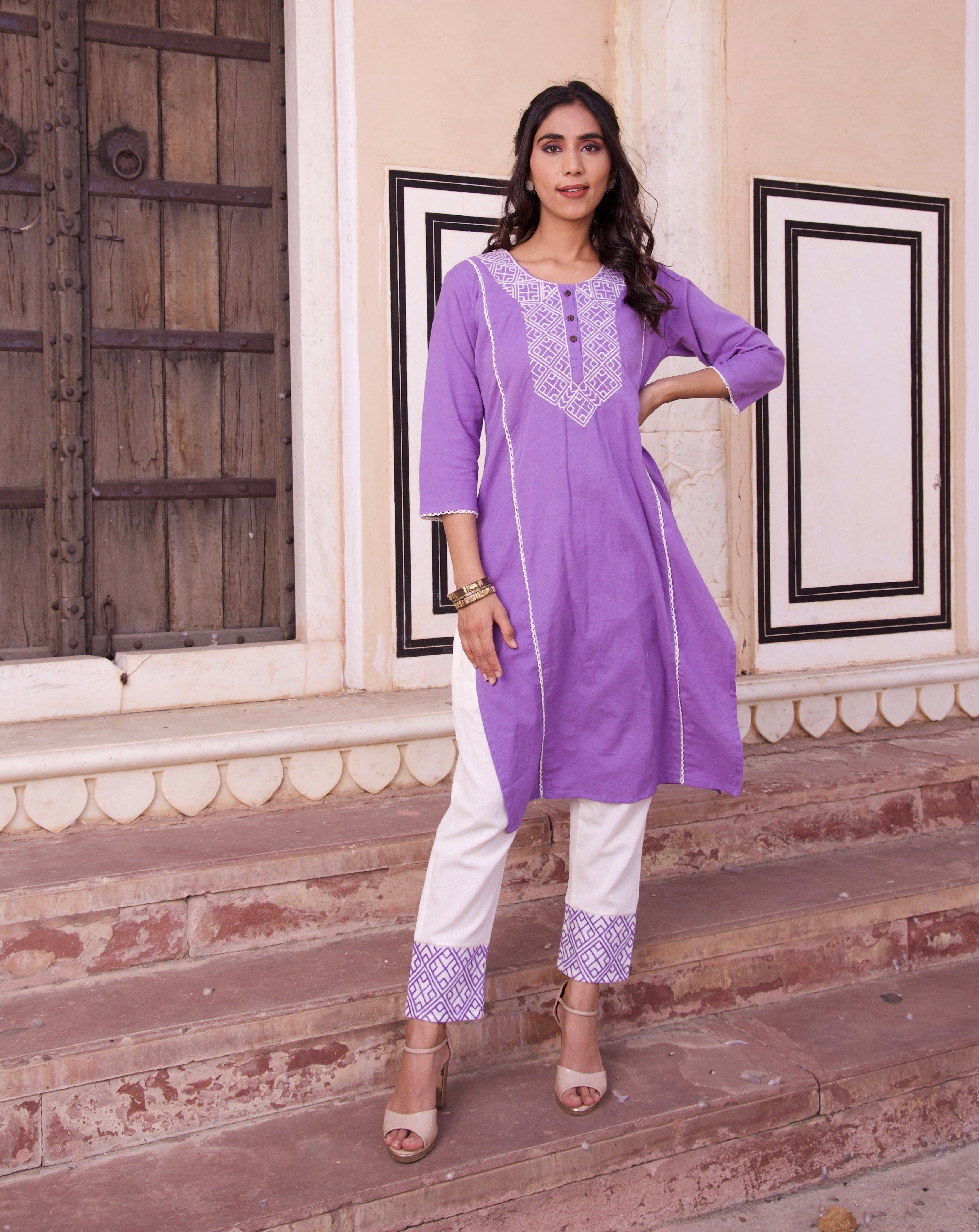 Elegant Purple Embroidered Kurta Set for Women - Traditional Indian Ethnic Wear for Festivals & Weddings
