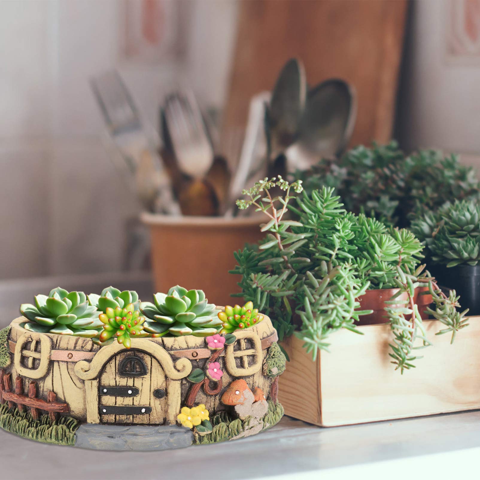 VALICLUD Resin Flower Pot - 1pc Castle Planter for Succulents, Miniature Plants & Artificial Bonsai | Desktop Decor for Office, Home & Shelf Display | Novelty Decorative Planter for Indoor Gardening Gifts