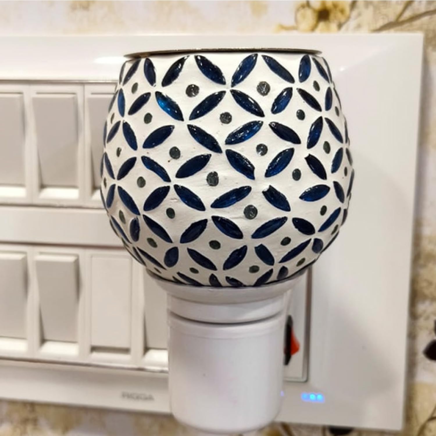 Ramit Air Karpure Camphor Electric Diffuser for Home & Office - Ceramic Kapoor Dani with On/Off Switch & Night Light | Smoke-Free, Child-Safe, Shock-Proof Aroma Diffuser | Perfect for Meditation, Yoga, Relaxation & Aromatherapy Sessions AR-10