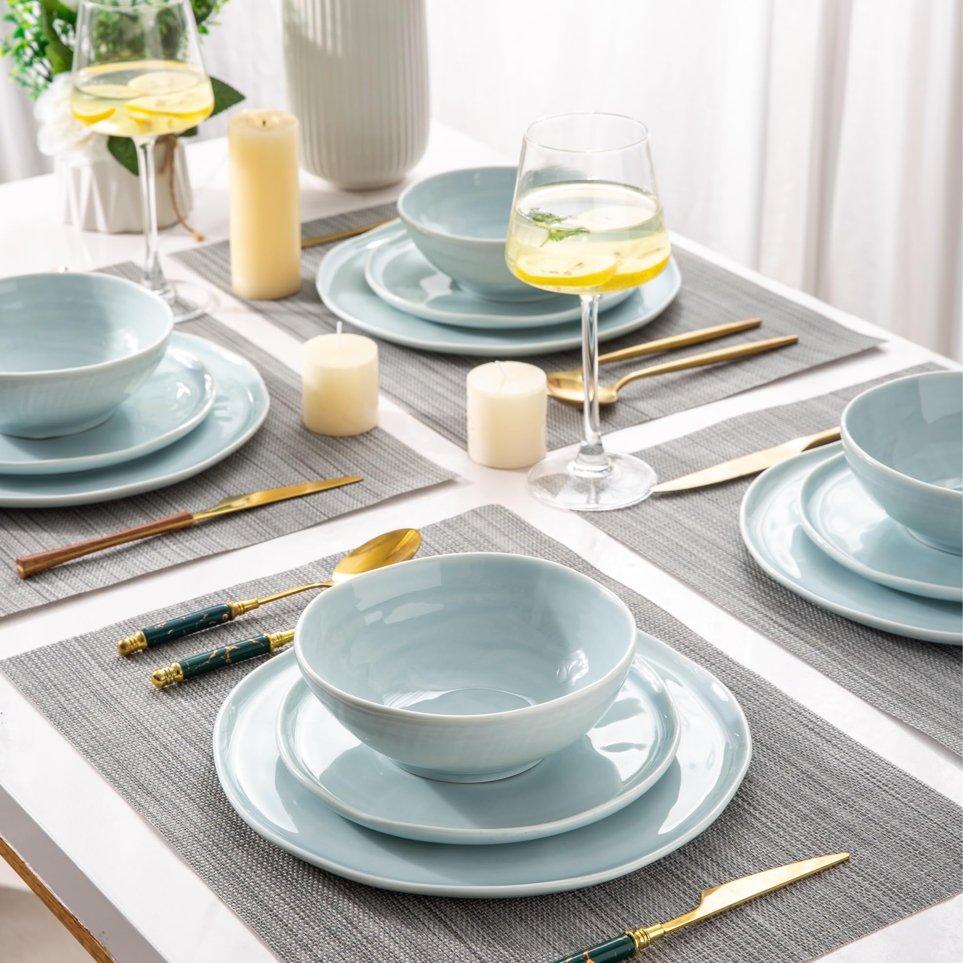 LERATIO 18-Piece Ceramic Dinnerware Set for 6 - Microwave, Dishwasher & Oven Safe Porcelain Plates & Bowls with Wavy Edge - Lightweight & Scratch Resistant - Light Blue - Perfect for Everyday Dining, Dinner Parties & Restaurant Use