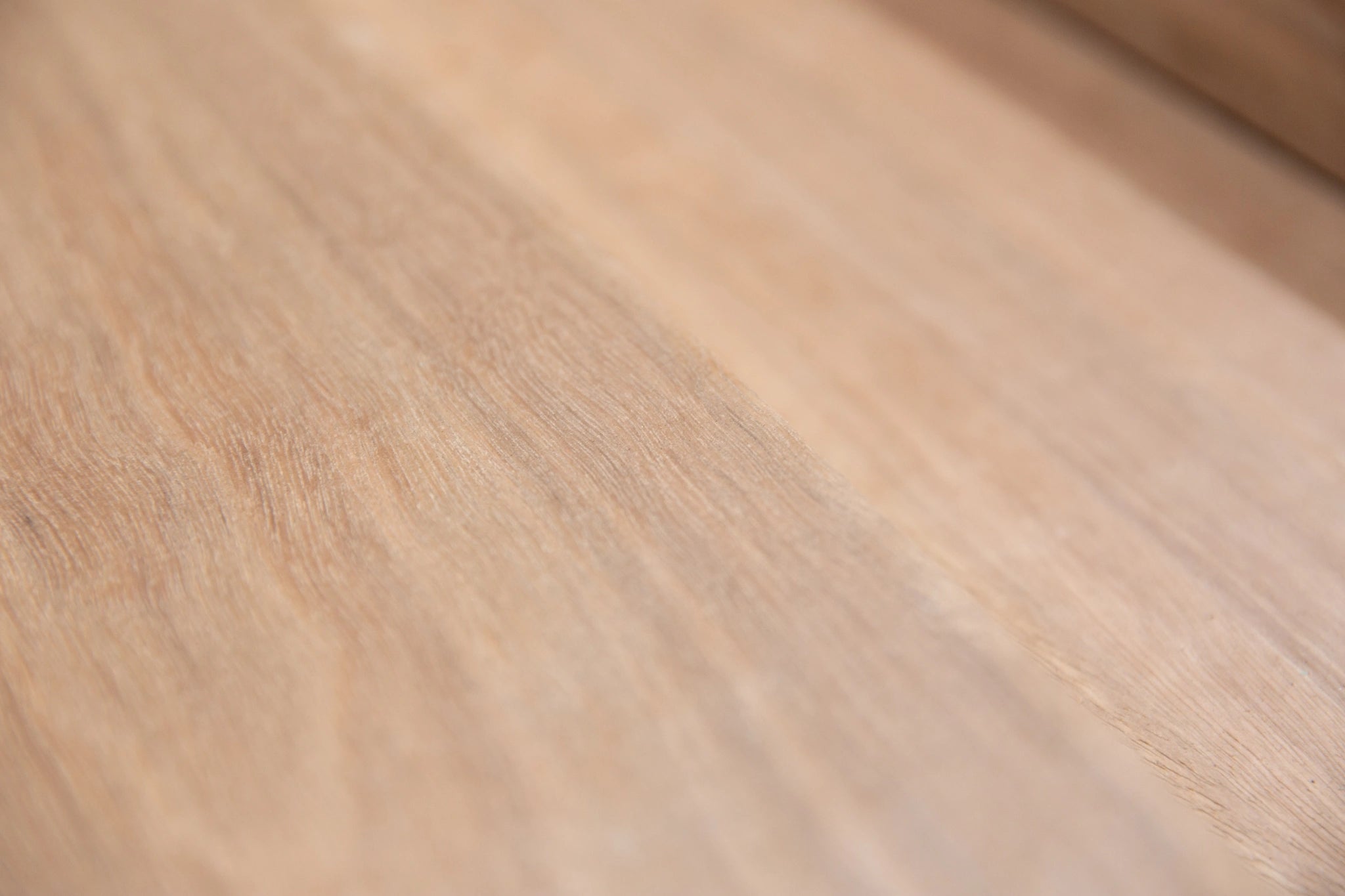 Premium Kiln-Dried Queensland Spotted Gum Timber - 200x25mm Rough Sawn Joinery Wood for Furniture & Flooring | Standard Grade Hardwood for DIY Projects & Home Renovations