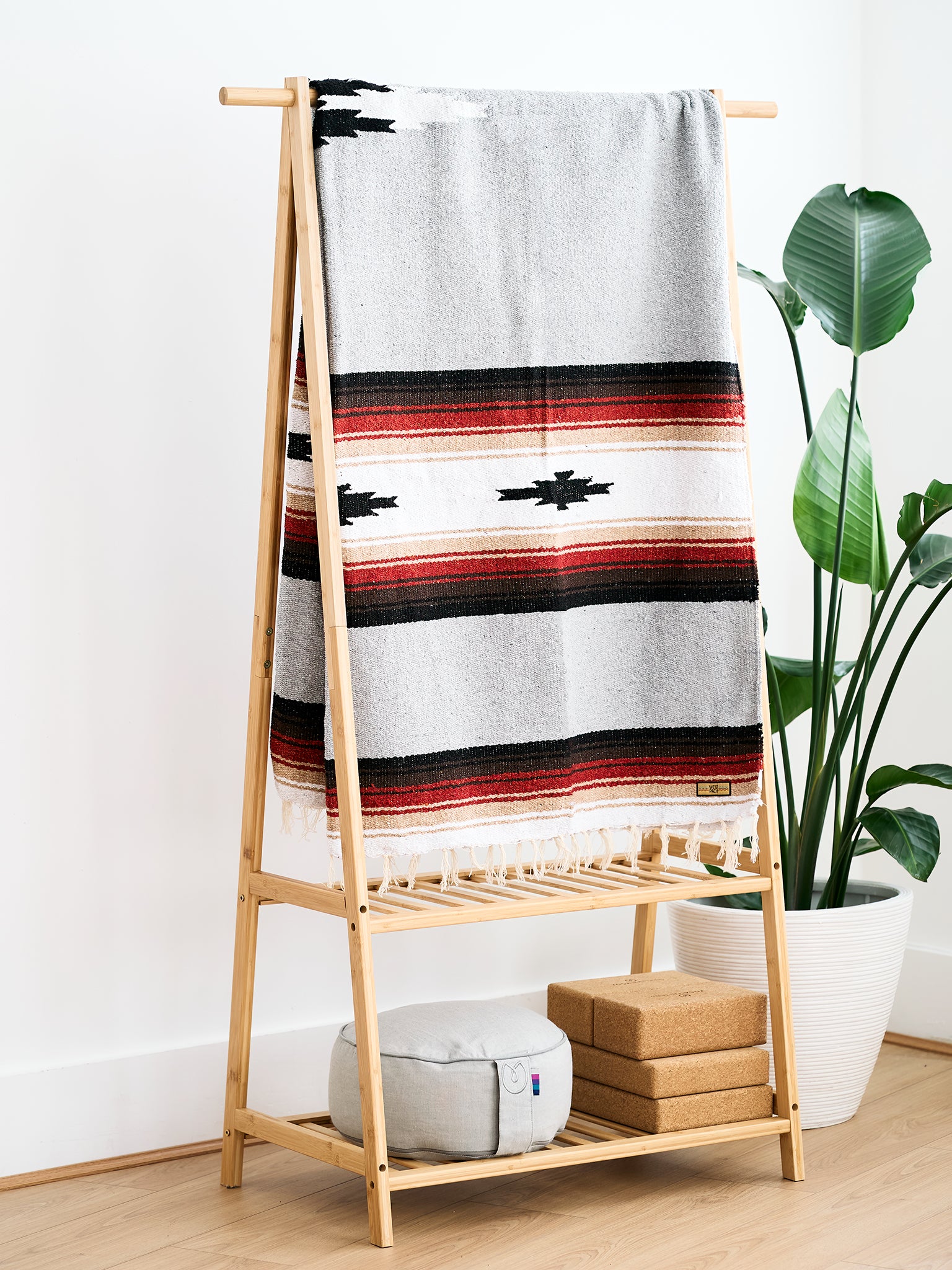 West Path Baja Diamond Yoga Blanket - Premium Grey Yoga Mat for Meditation & Outdoor Use - Perfect for Yoga Studios, Beach Sessions & Home Practice