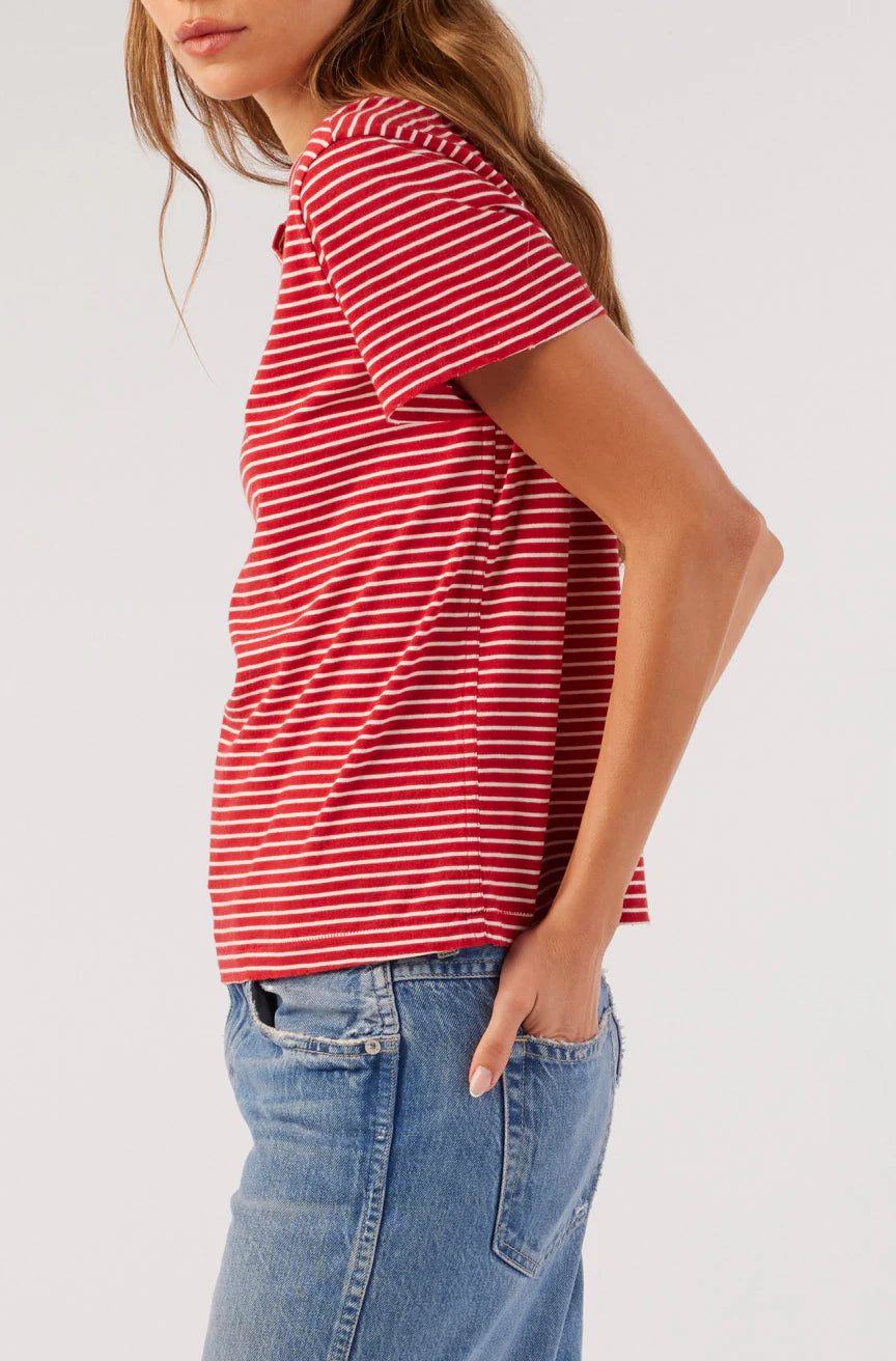 Amo Love Tee - Soft & Stylish Graphic T-Shirt for Women | Trendy Casual & Everyday Wear | Perfect for Dates, Outings & Relaxing