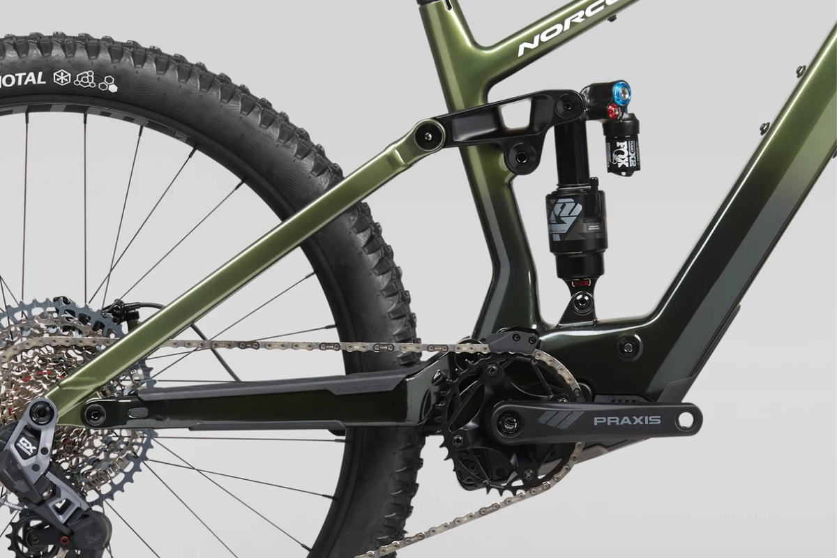 Fluid VLT C2 140 Mountain Bike - 2024 Model | Lightweight Full Suspension MTB for Trail & Enduro Riding | Perfect for Off-Road Adventures & Mountain Trails