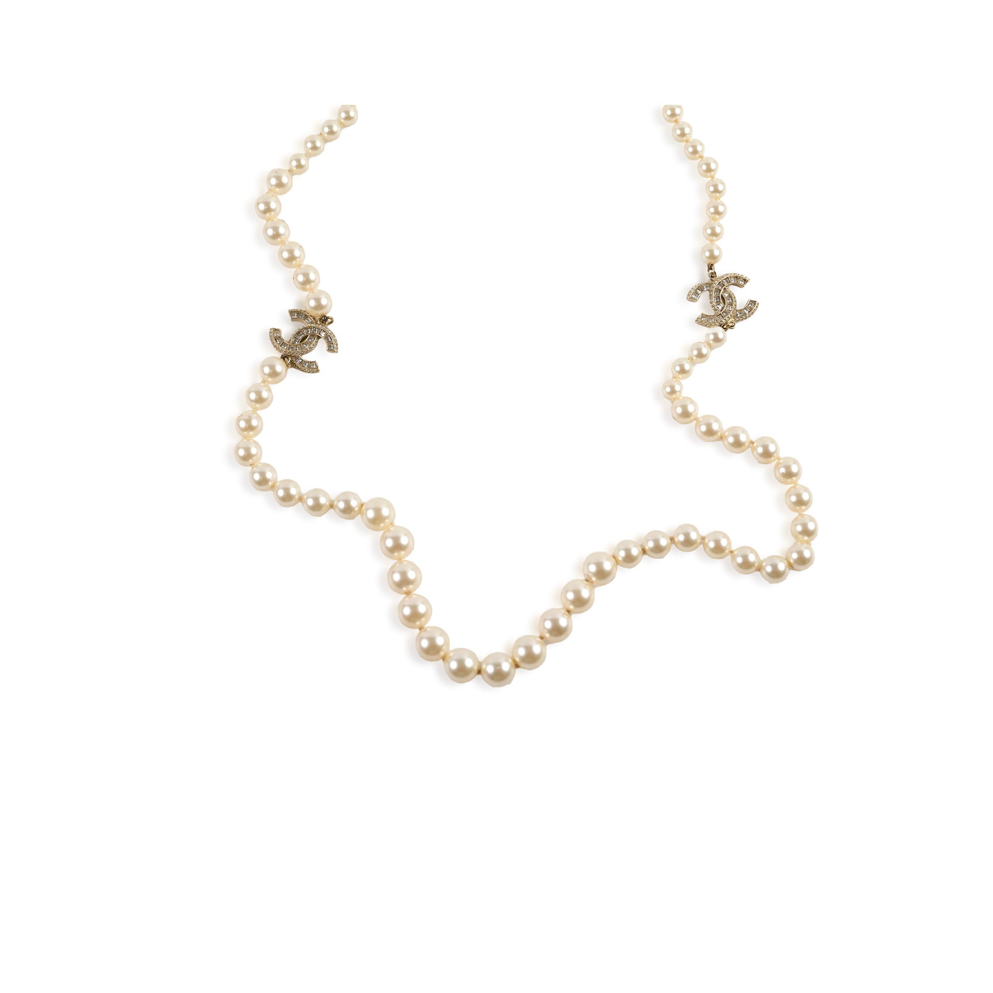Chanel CC Logo Pearl Necklace for Women - Elegant Luxury Fashion Jewelry Gift for Birthday, Anniversary & Special Occasions
