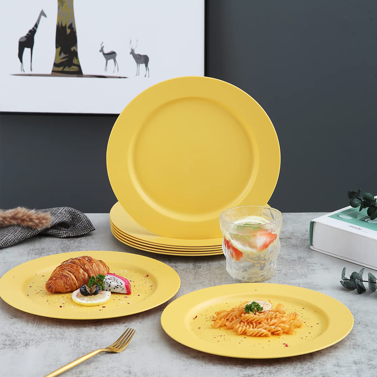 Kyraton 10 Inch Large Plastic Plates Set of 8 - Unbreakable, Dishwasher & Microwave Safe, BPA-Free, Lightweight Dinner Plates in Gold Yellow - Perfect for Parties, Picnics, Camping & Everyday Use