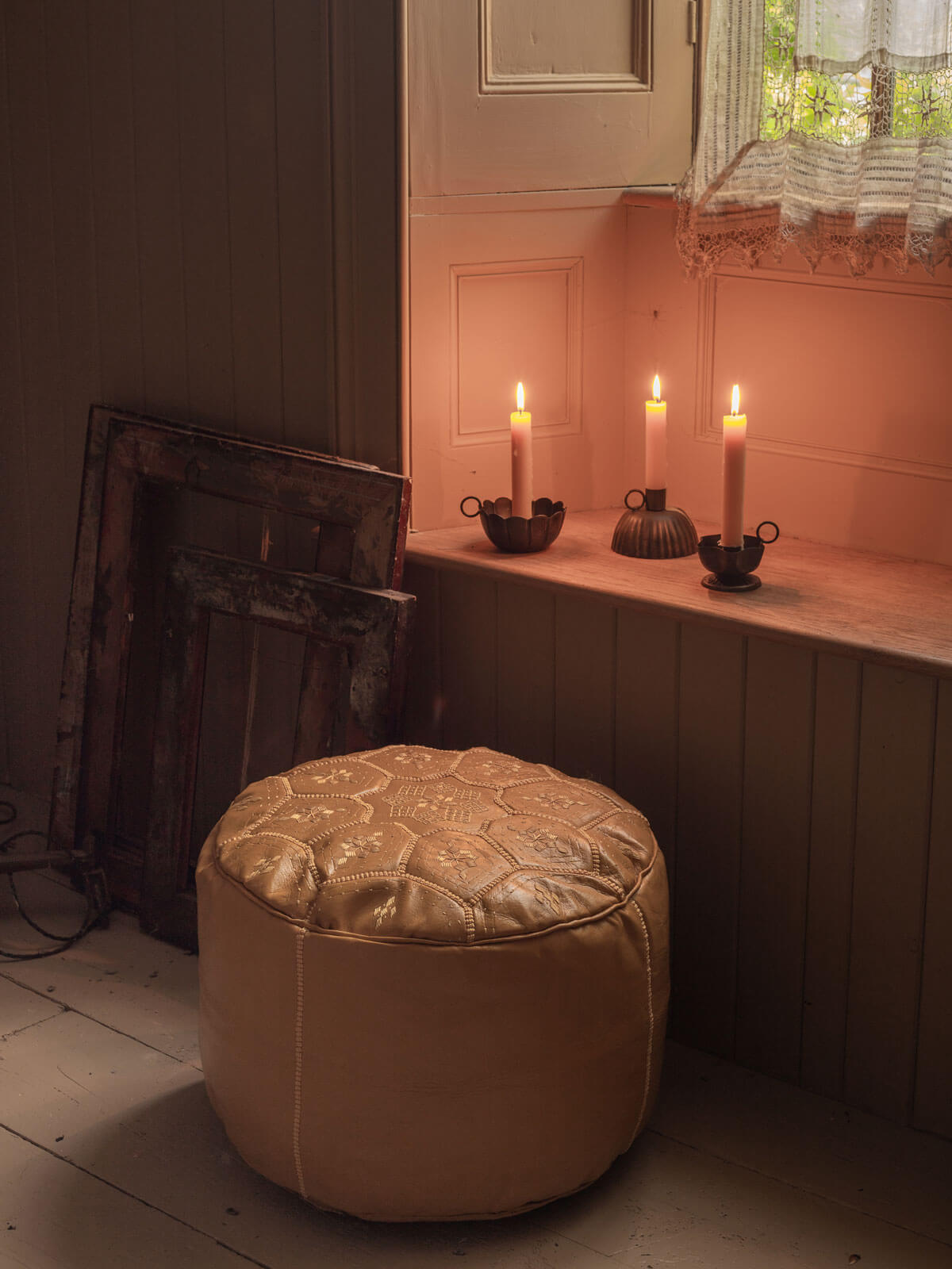 Elegant Petticoat Candle Holder for Home Decor - Perfect for Weddings, Parties, and Romantic Ambiance