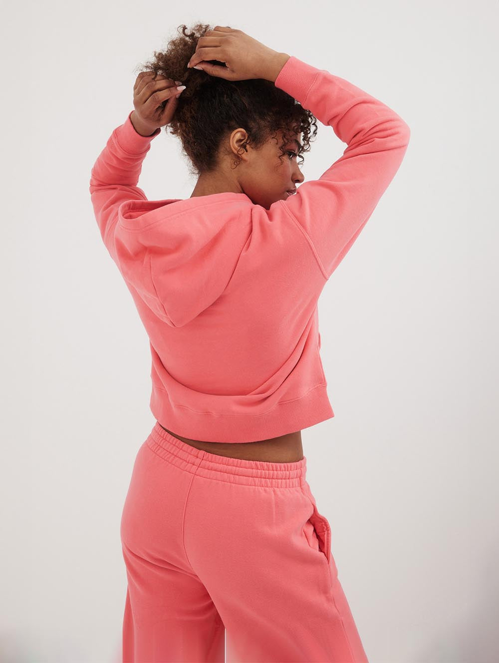 Women's Eco-Friendly Fleece Cropped Hoodie - Soft Sustainable Pullover for Casual Wear, Gym & Outdoor Activities